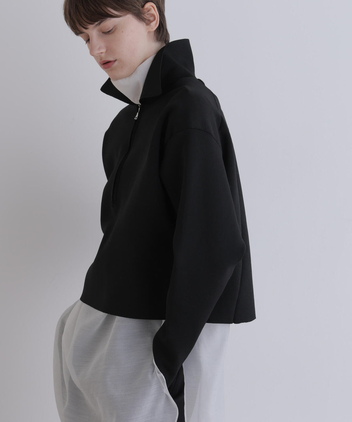 身長173cm B81 W61 H89 着用サイズ:F