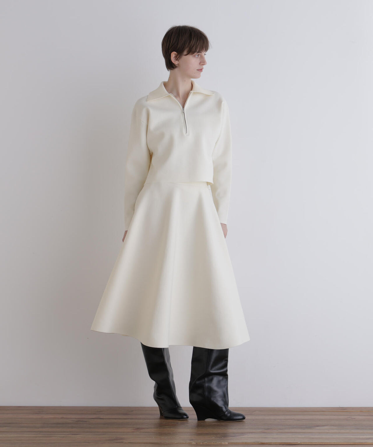身長173cm B81 W61 H89 着用サイズ:F