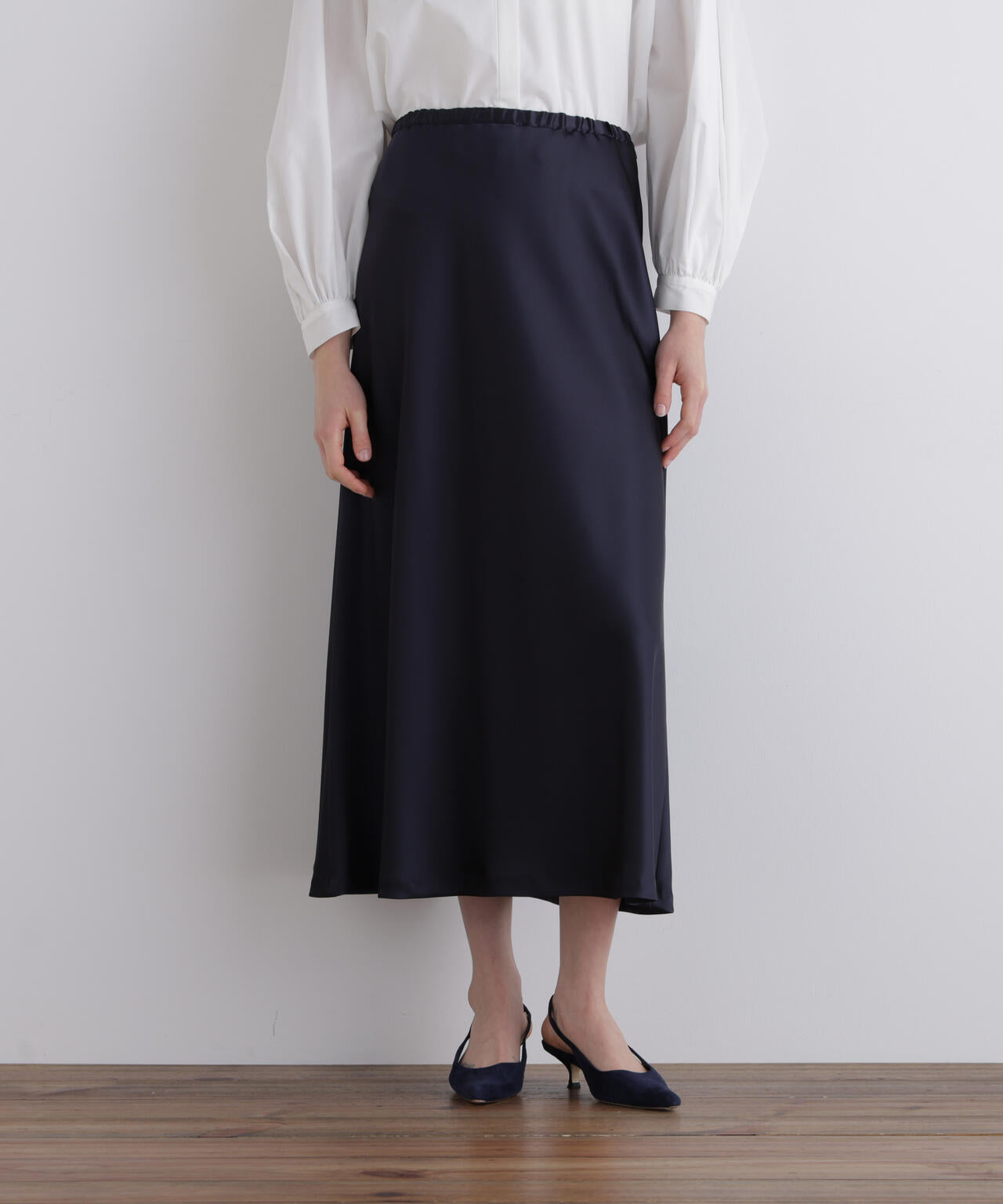 クラシックサテンスカート