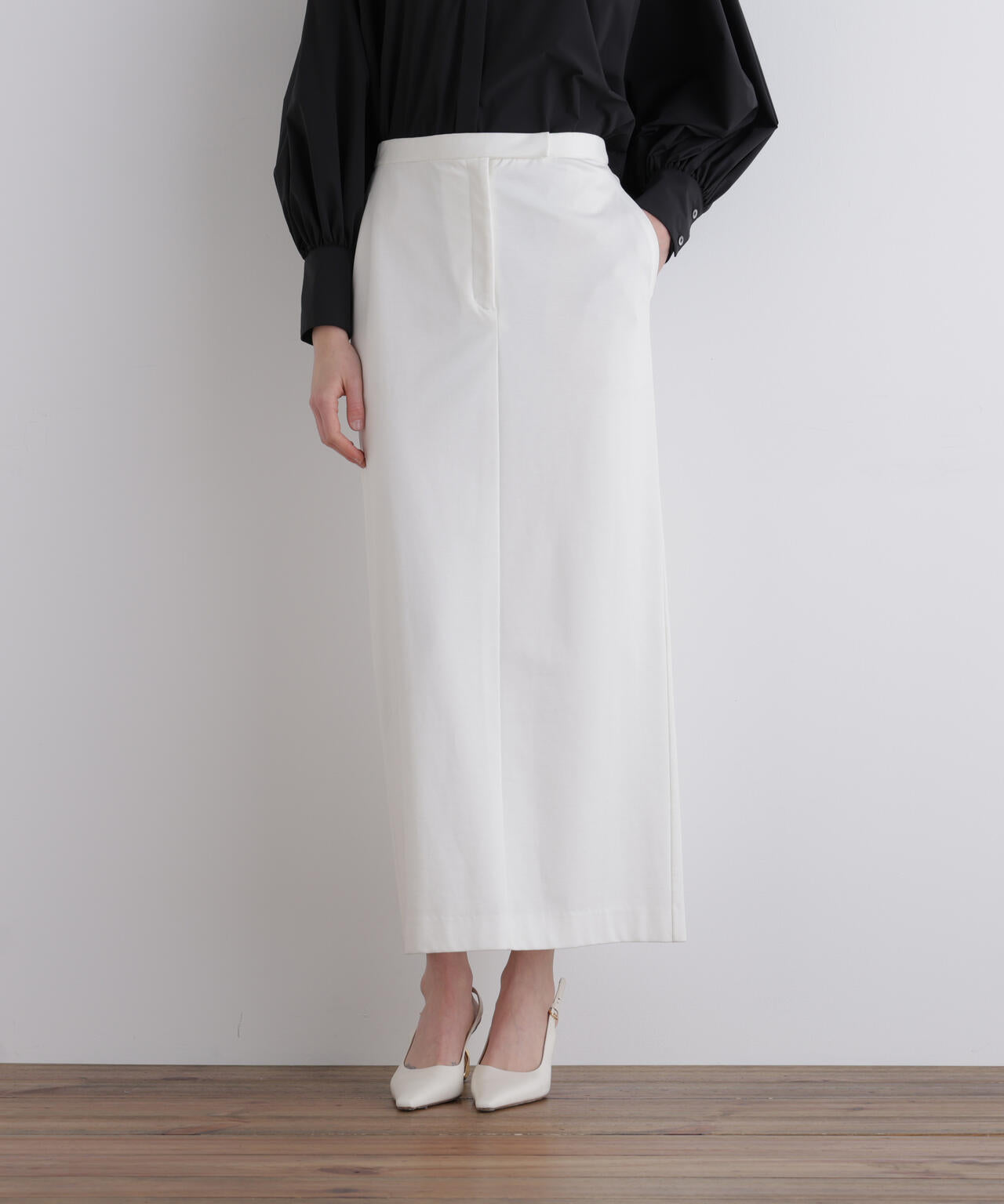 コンパクトポンチスカート