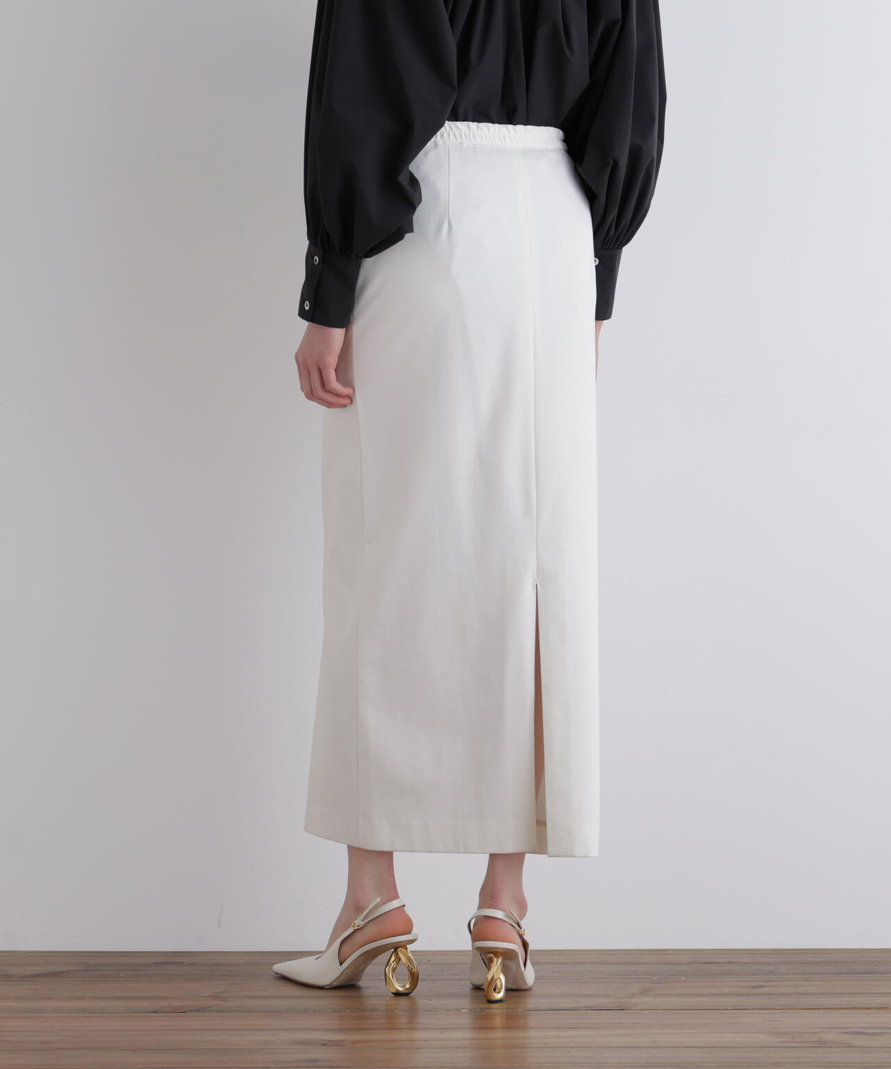 コンパクトポンチスカート