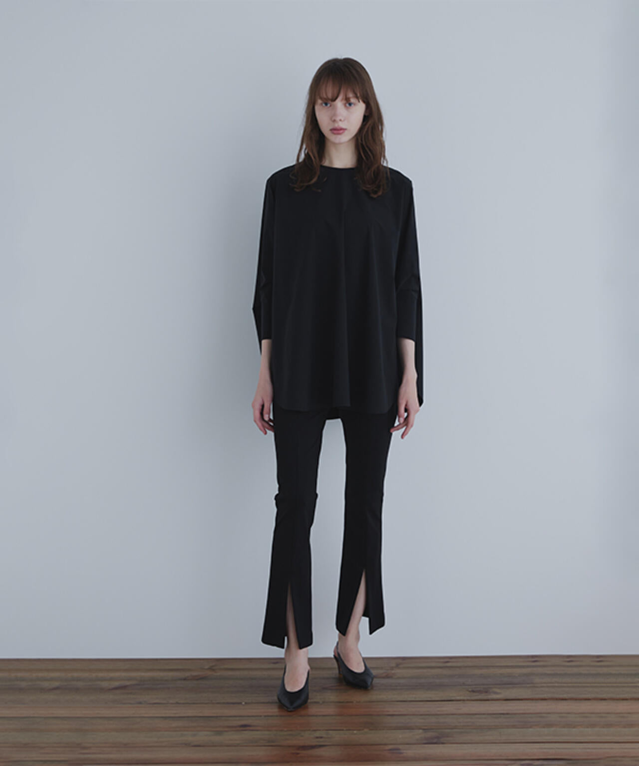 【EC限定】ハイストレッチフロンスリットパンツ(+5cm丈)