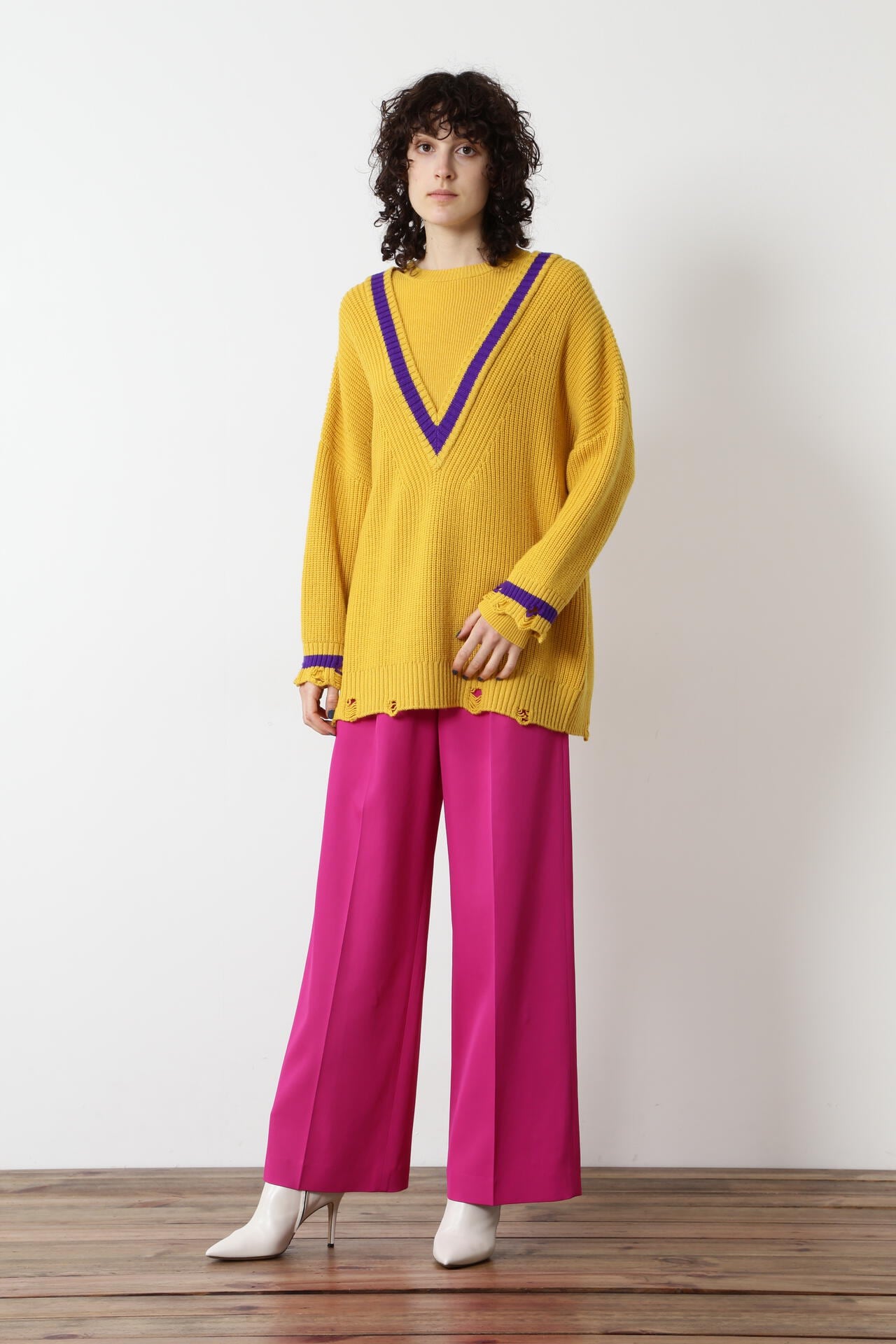 タックワイドパンツ