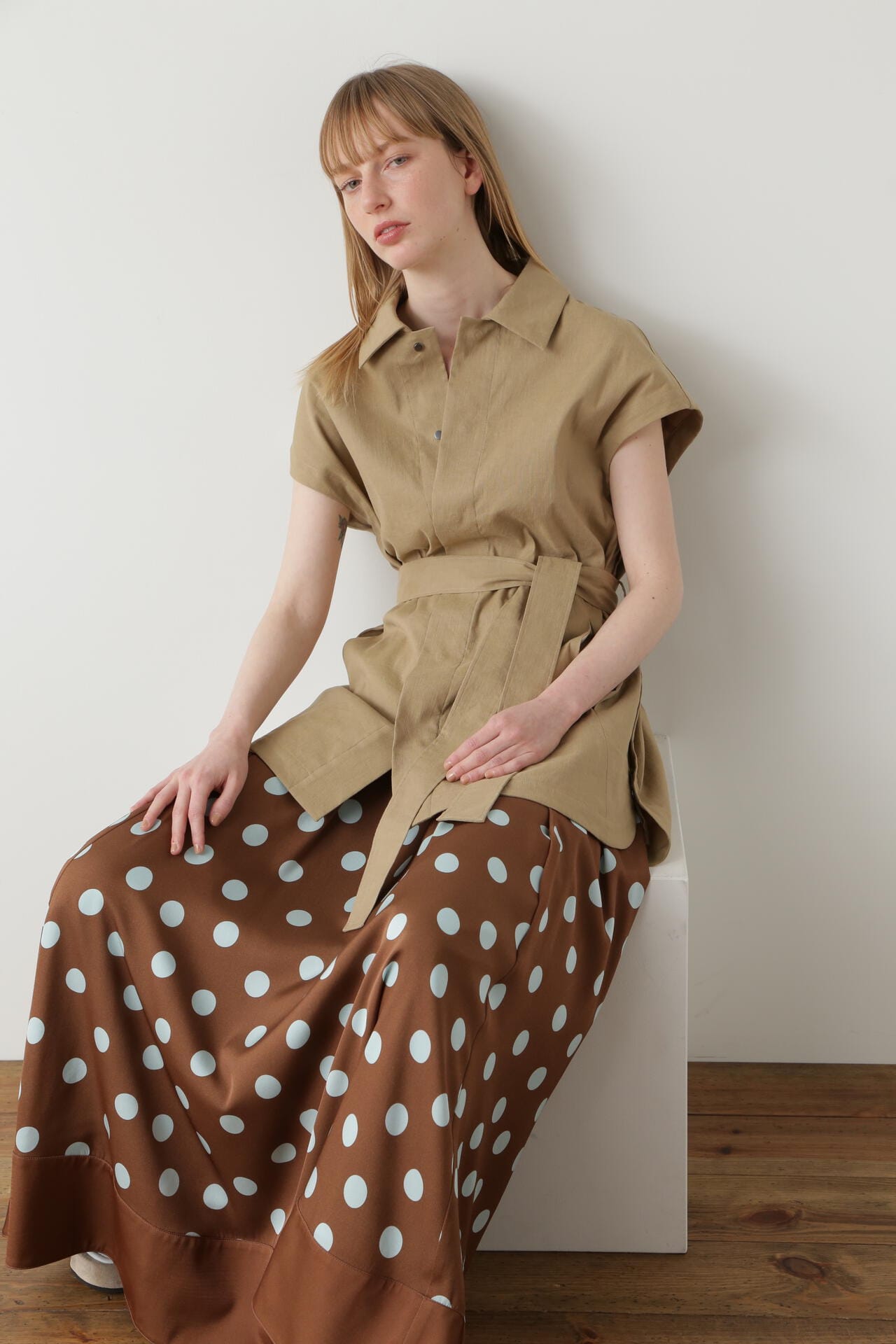 【TV着用】 Belted Sleeveless Jacket