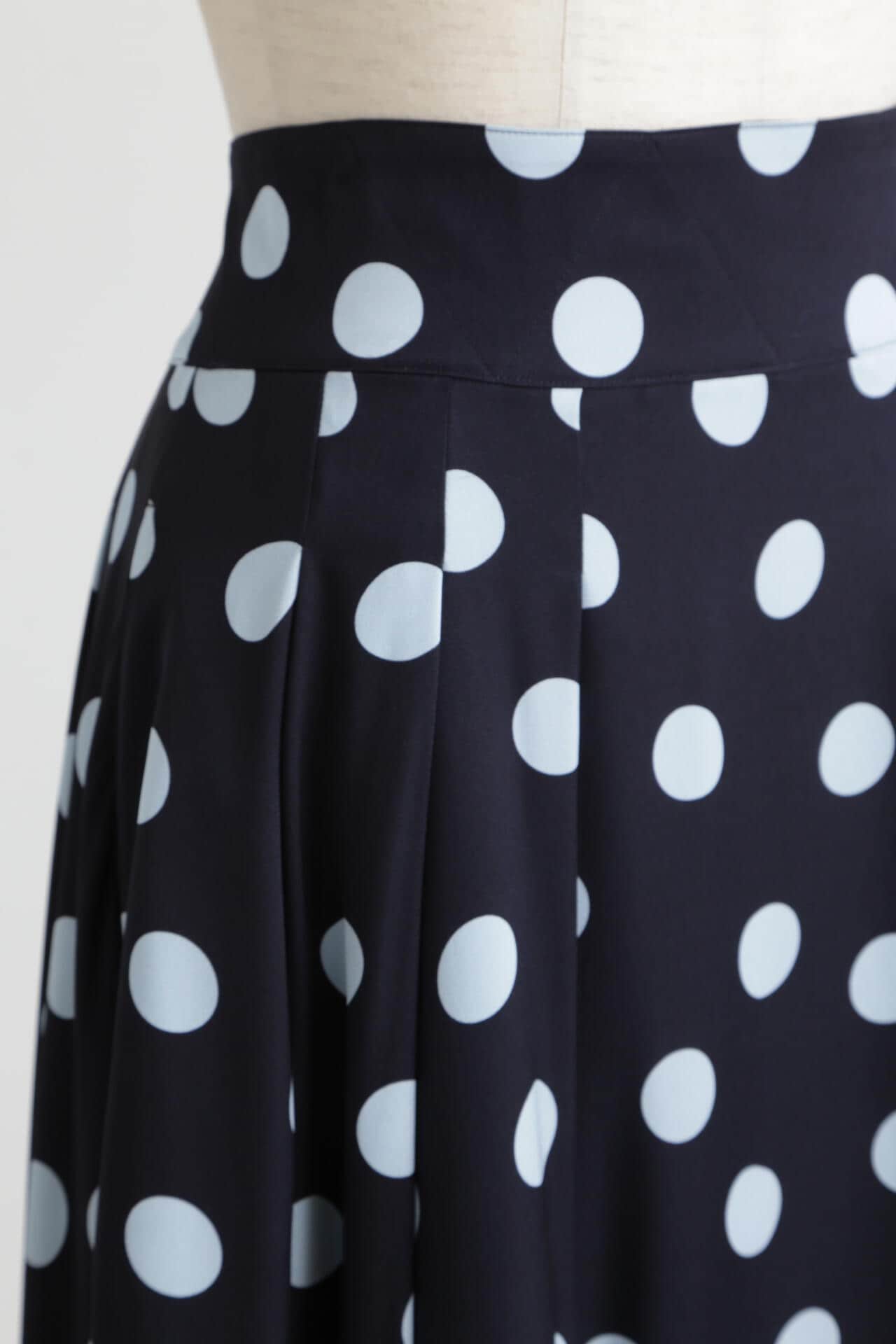 【TV着用】Printed Silk Dot Skirt