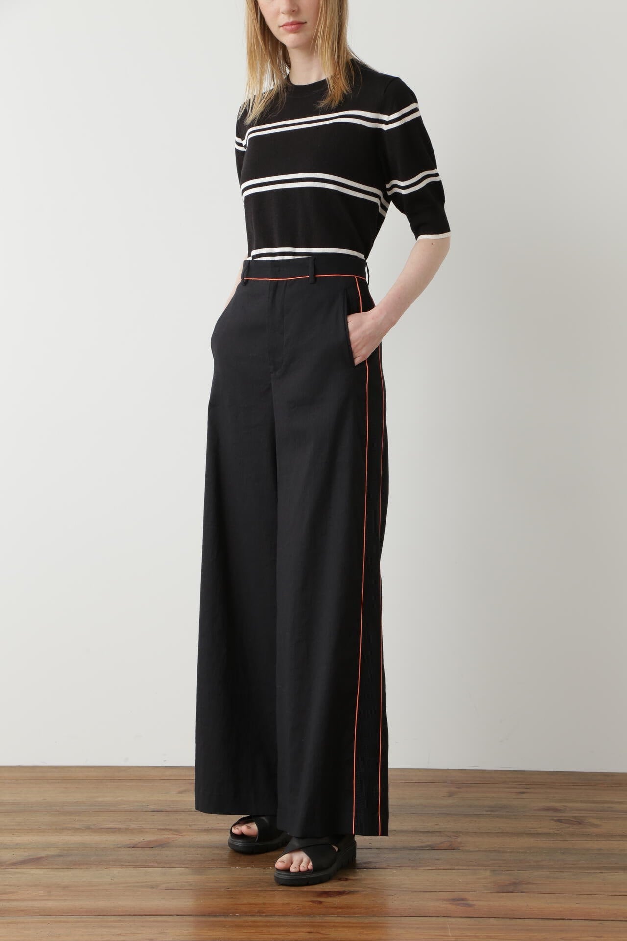Side Line Mesh Pants