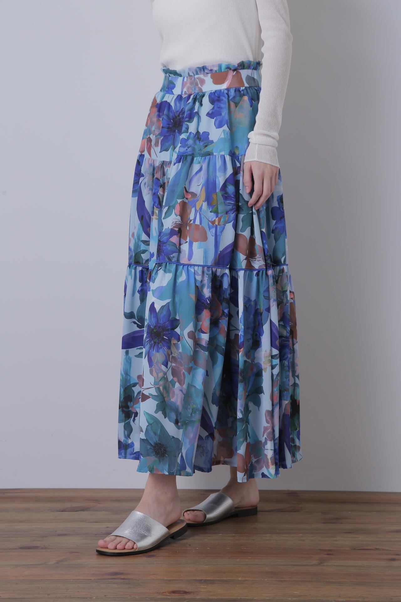【TV着用】Flower Printed Flare Skirt