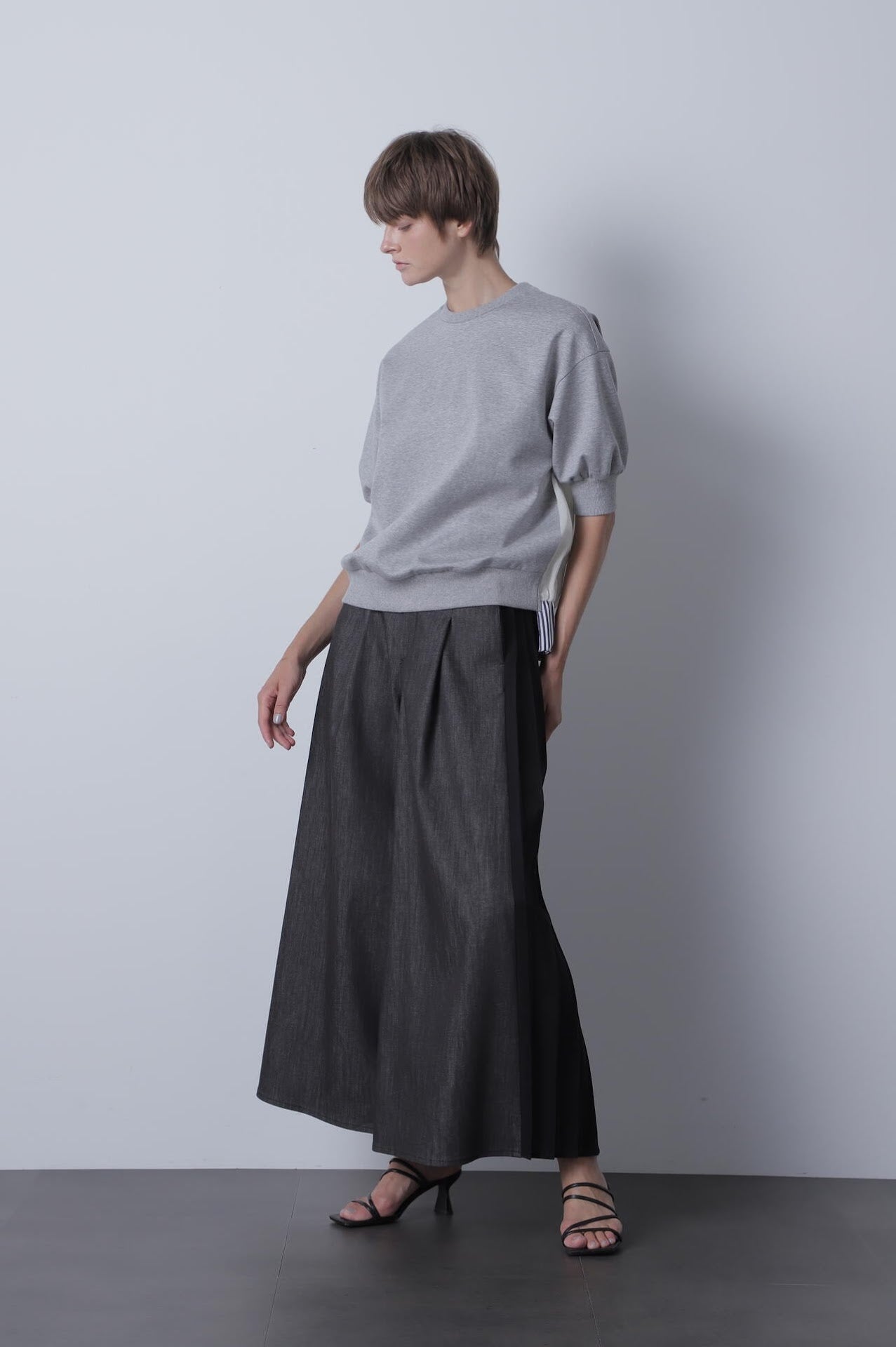 Side Pleated Wide Pants