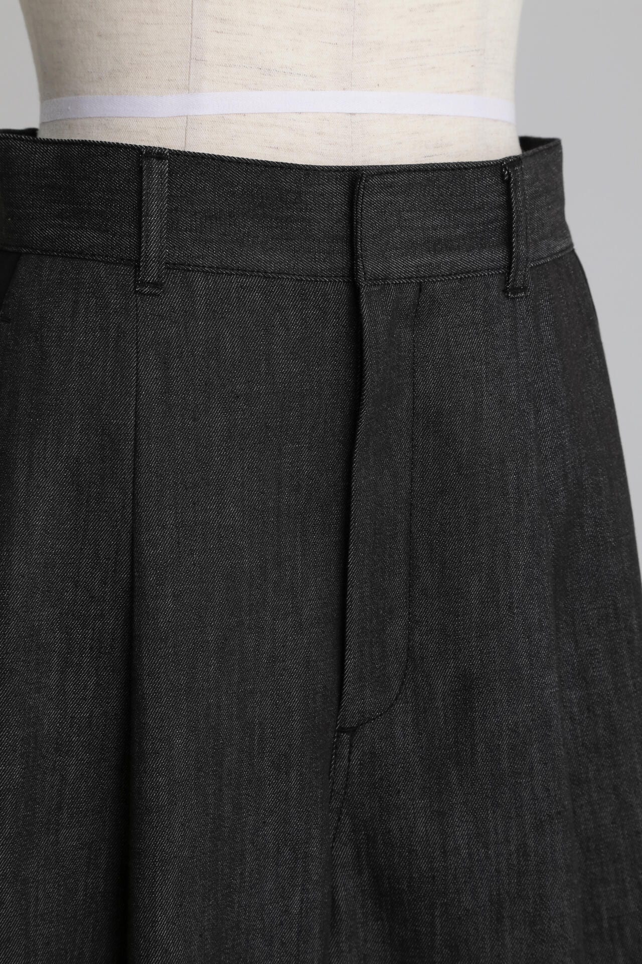 Side Pleated Wide Pants
