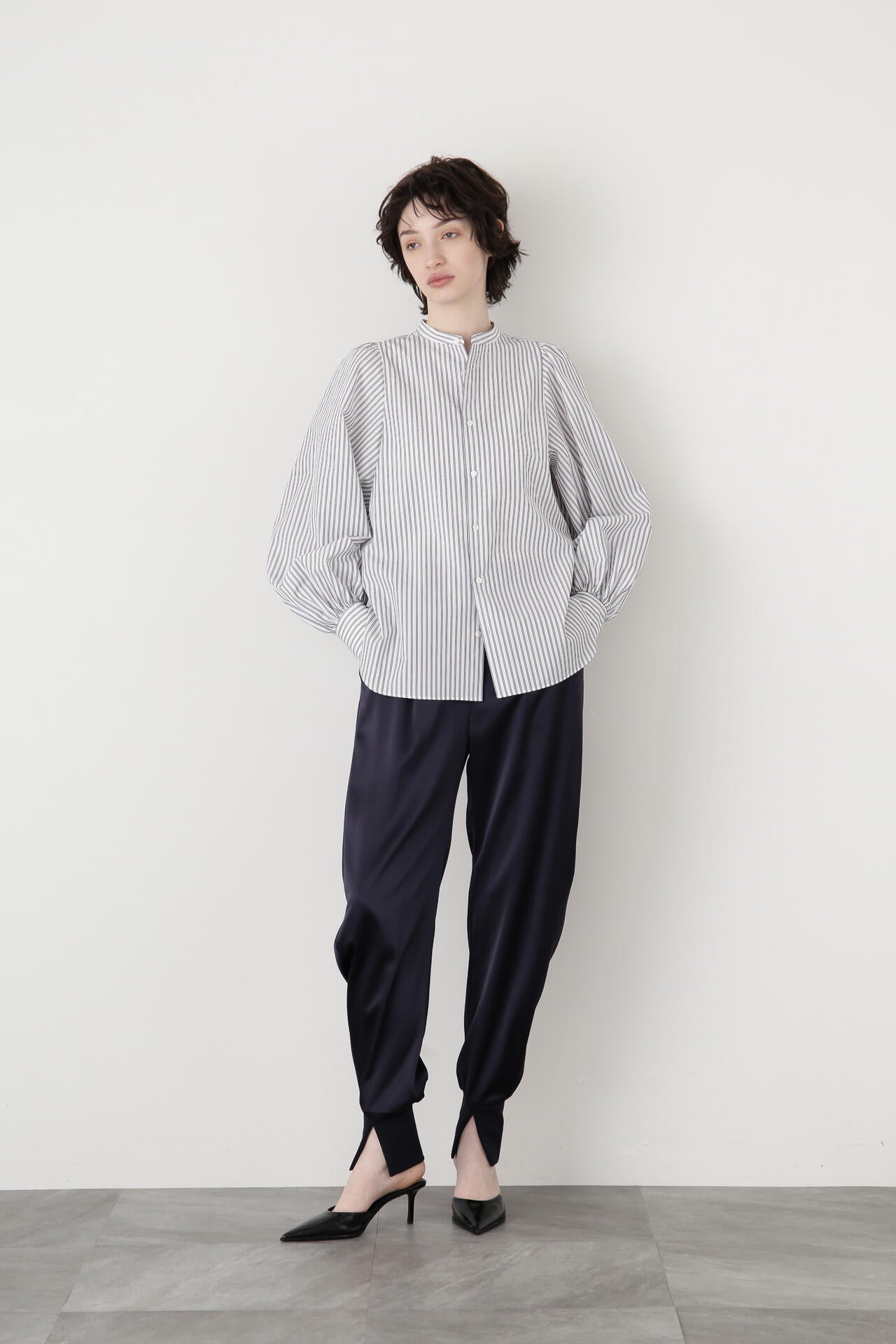 Volume Sleeve Blouse