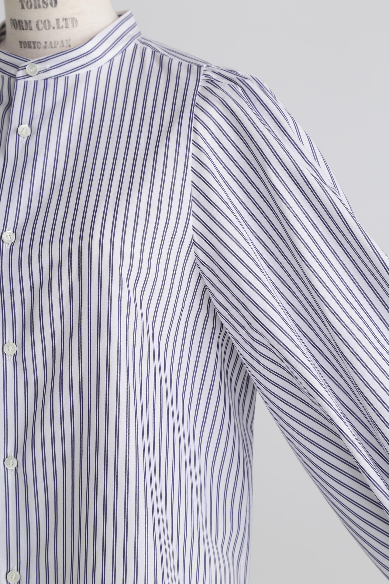 Volume Sleeve Blouse