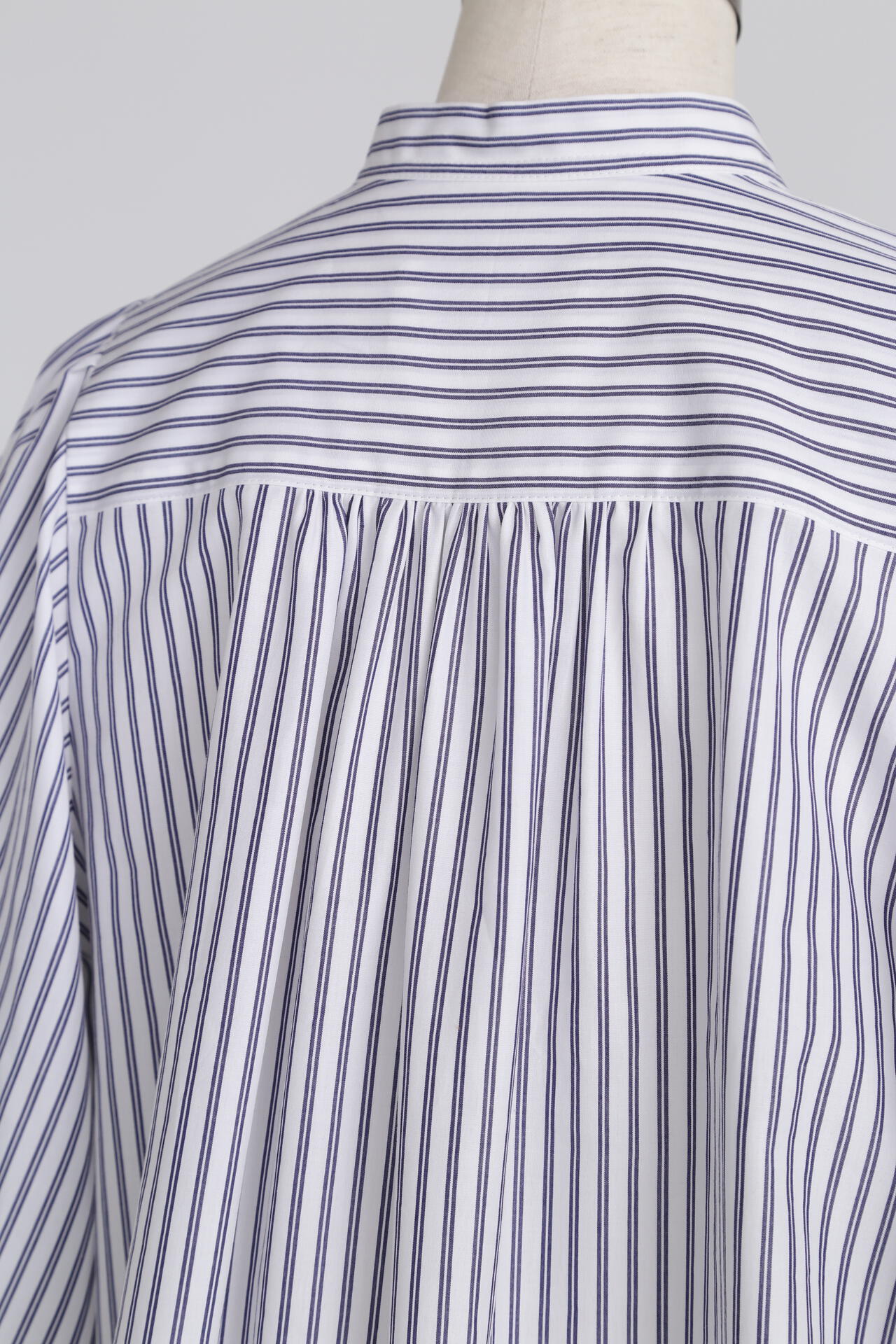 Volume Sleeve Blouse