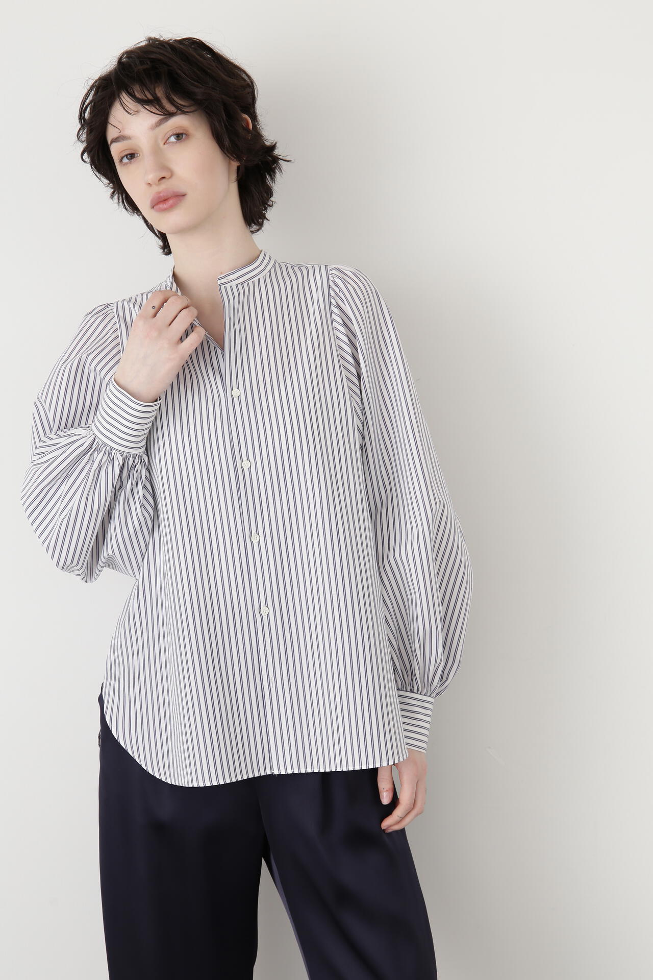 Volume Sleeve Blouse