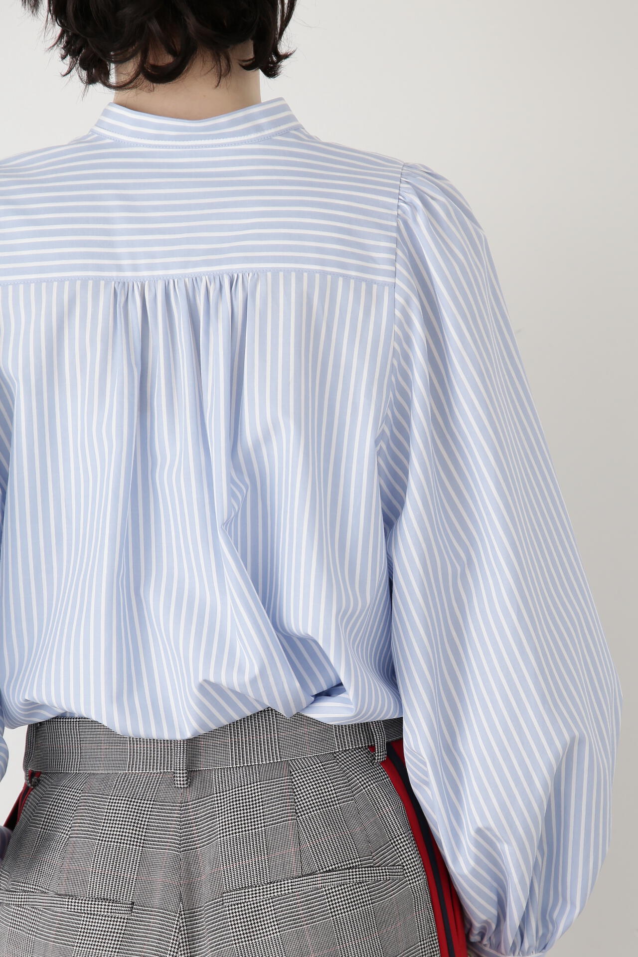 Volume Sleeve Blouse