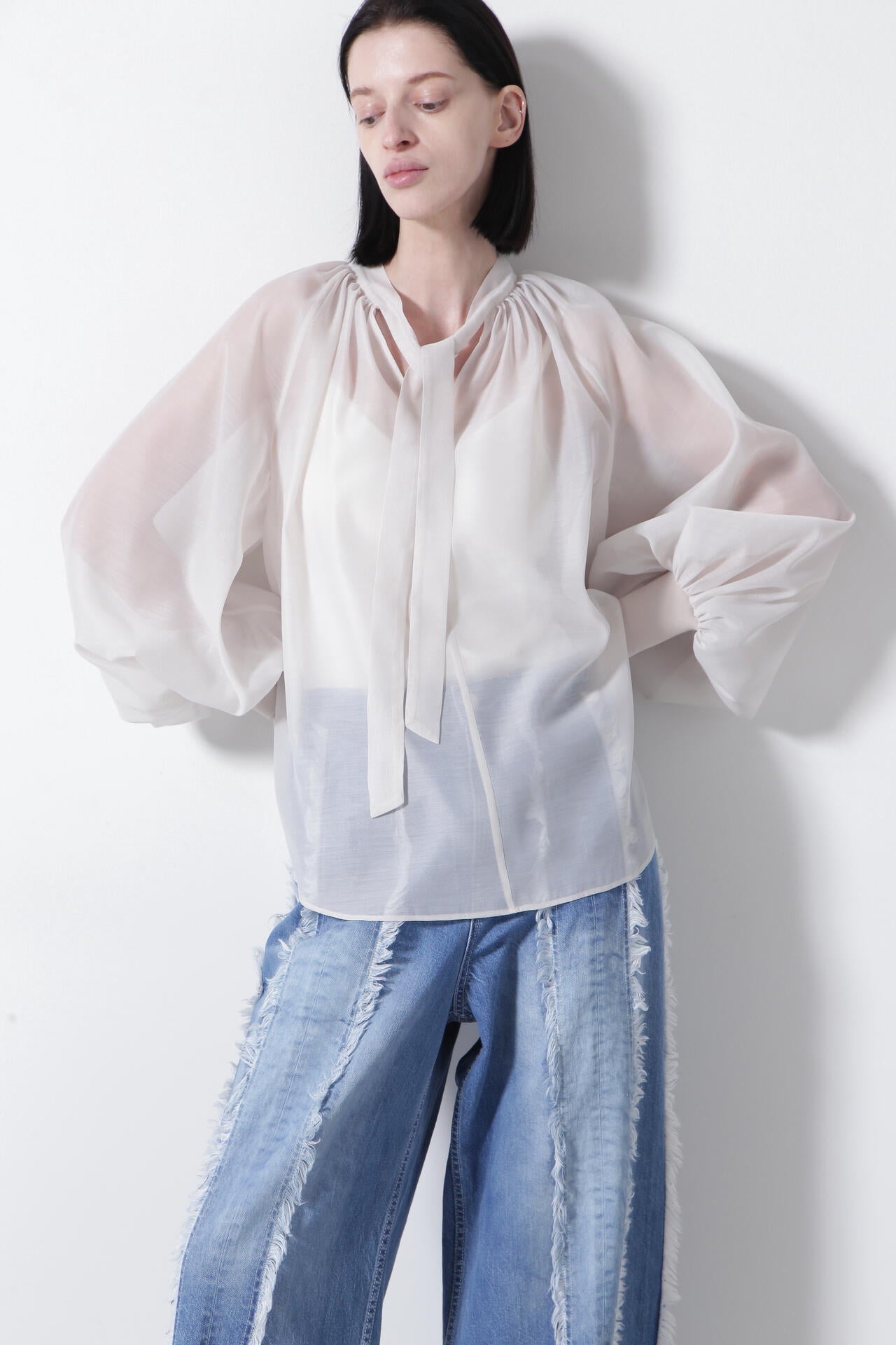 【TV着用】Sheer Bowtie Blouse