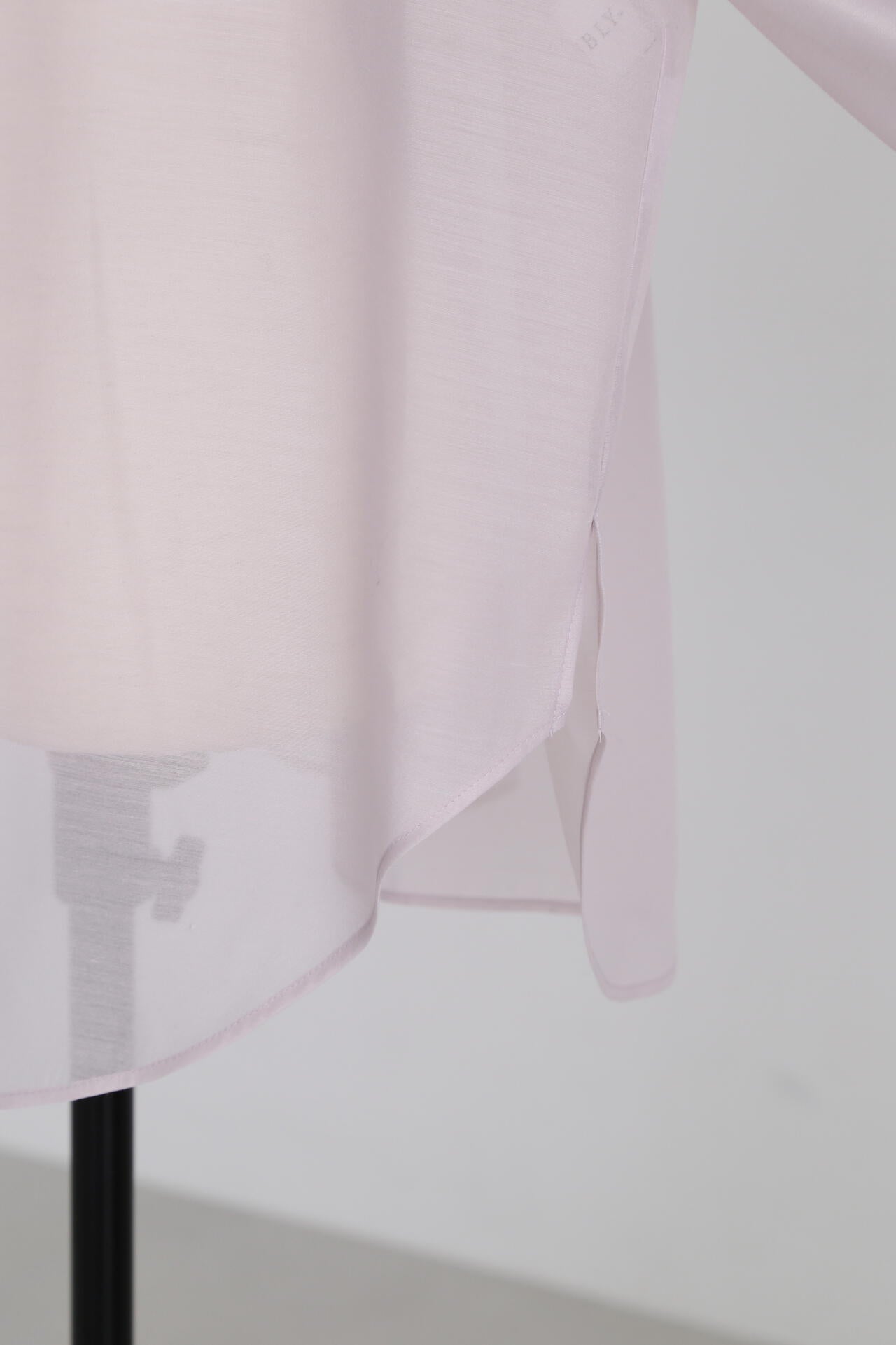 【TV着用】Sheer Bowtie Blouse