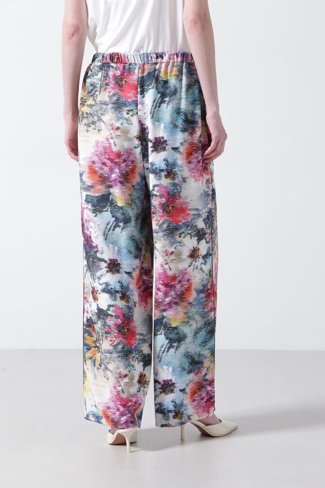 【TV着用】Printed Flower Easy Pants