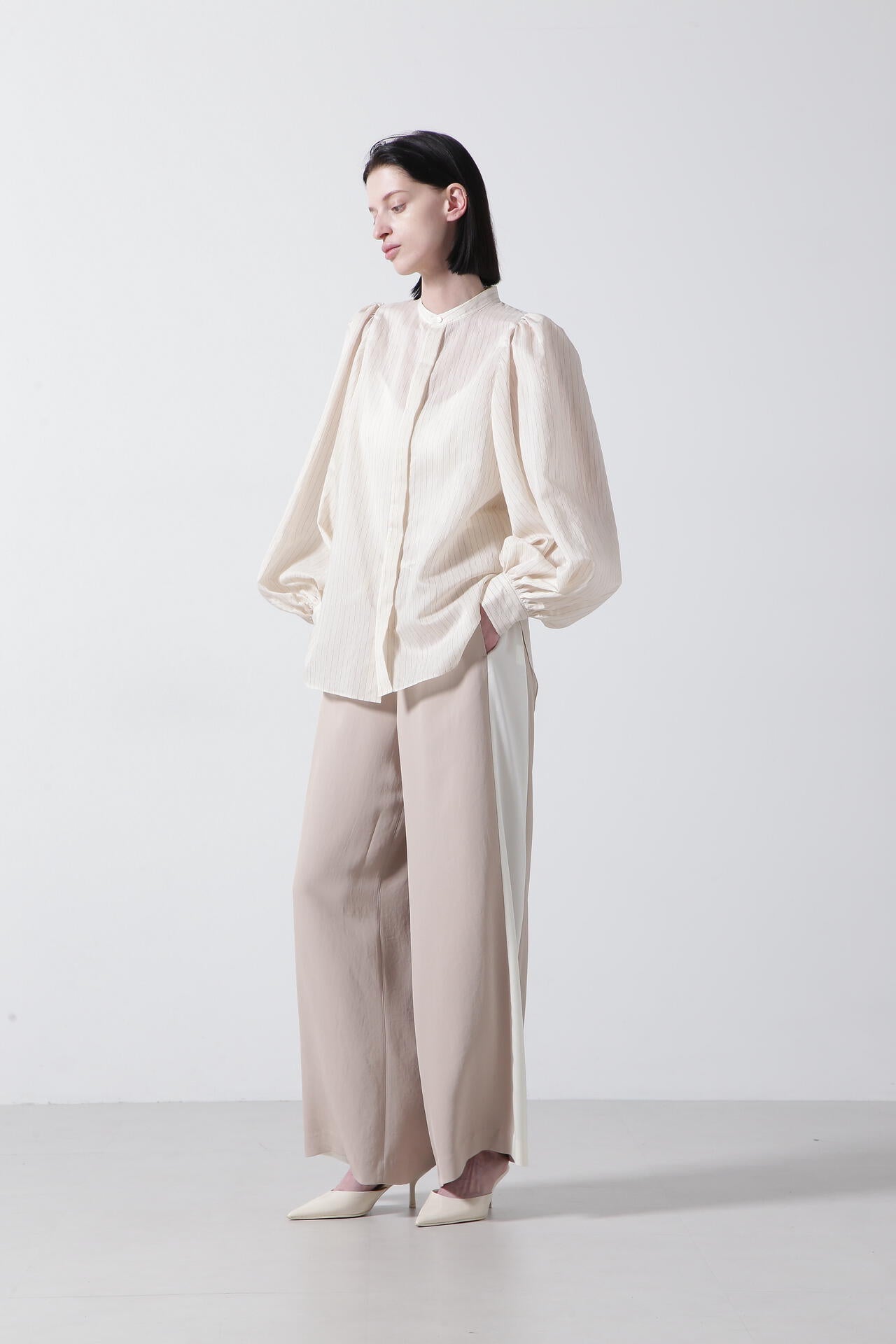Side Line Wide Pants
