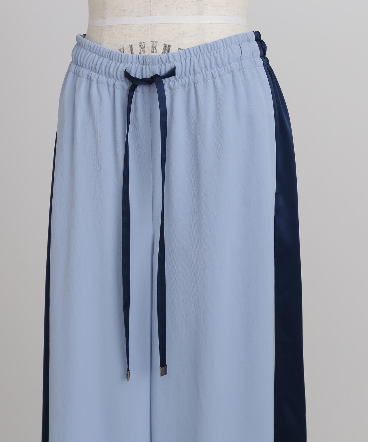 Side Line Wide Pants