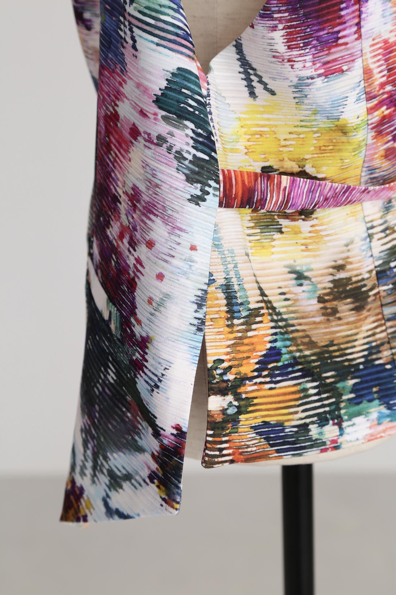 【TV着用】Printed Narrow ilhouette Gilet
