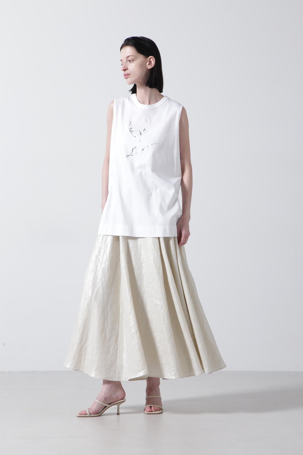 【TV着用】Eri Yoshida Collaboration Tank