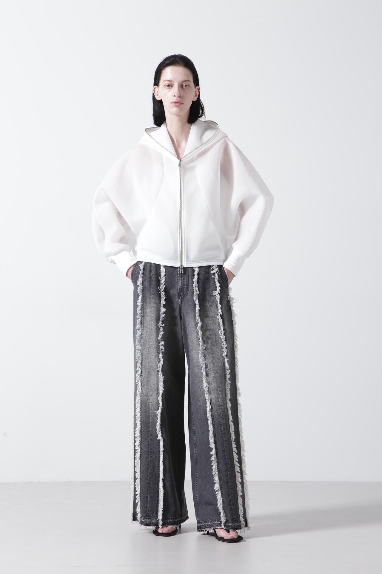 afbd9150-4043-5059-a257-acb46ecc23f6_Image