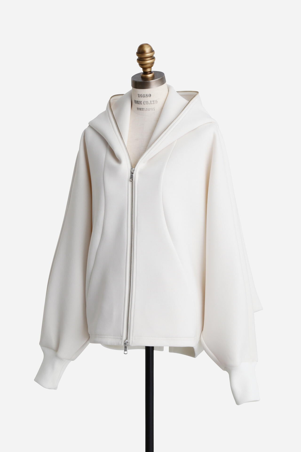 b4c602b2-c136-5a18-8c4e-95f33cb0ee74_Image