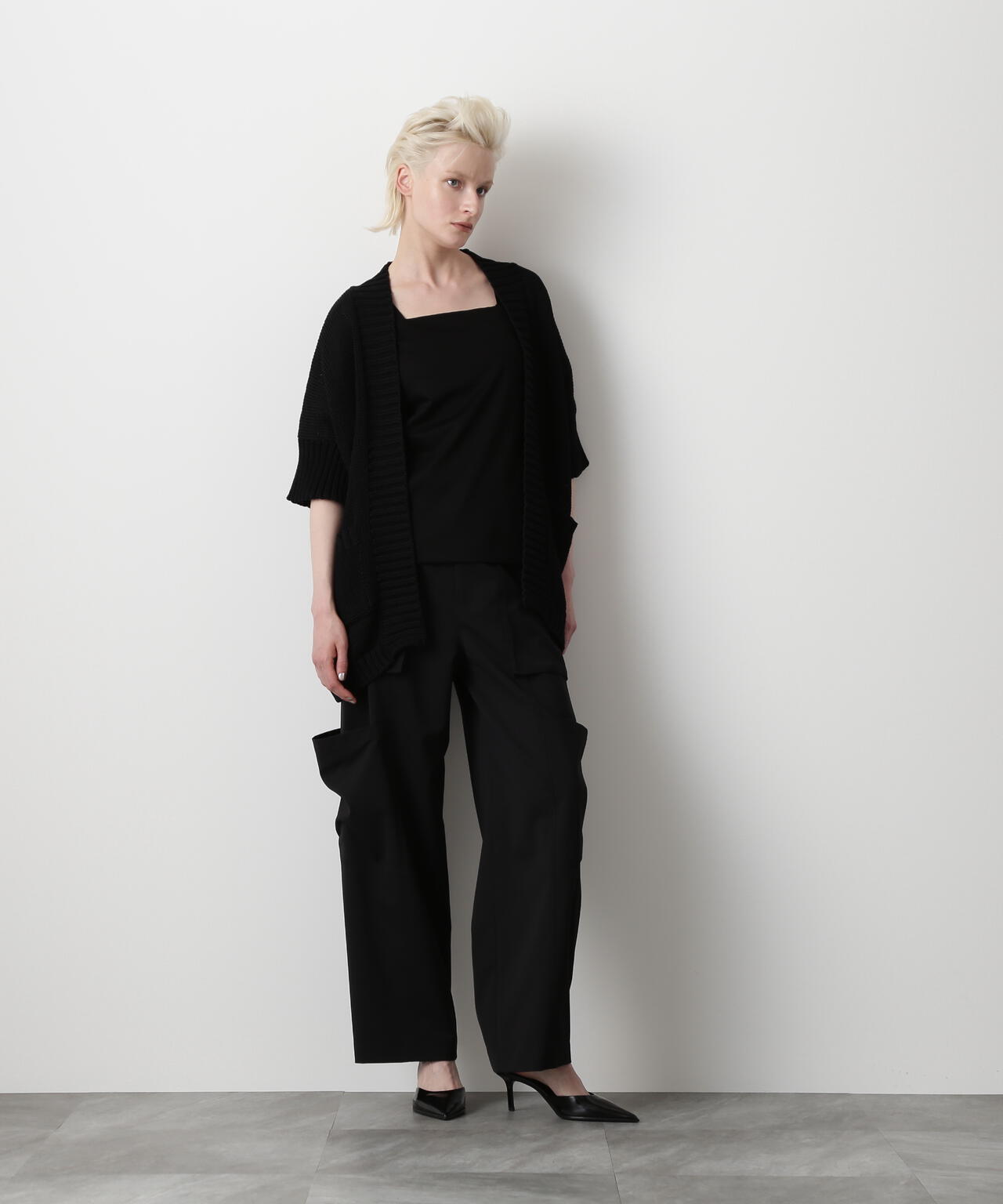 Sleeveless Cardigan