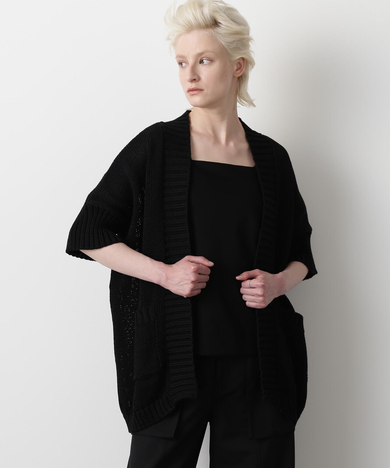 Sleeveless Cardigan