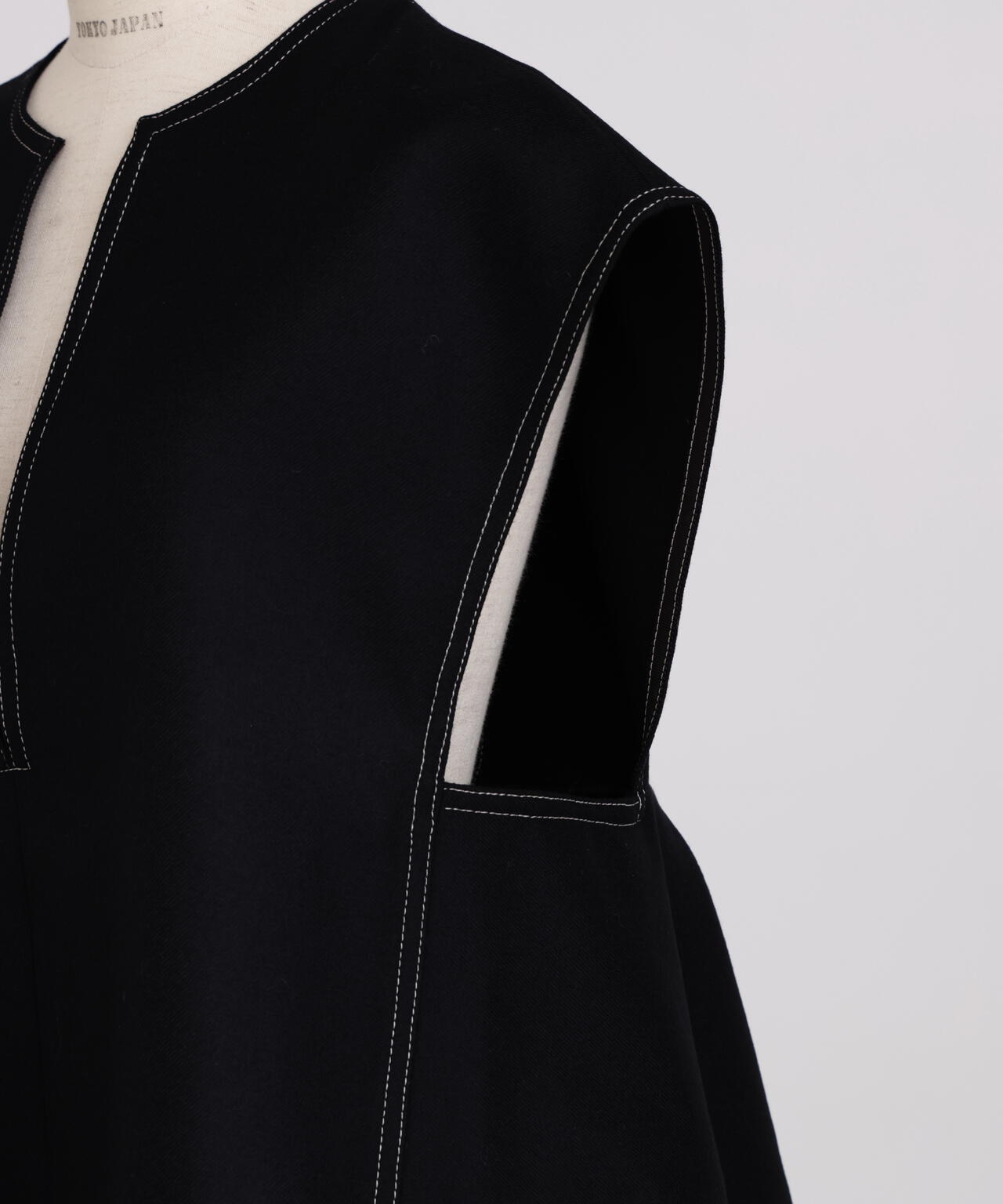 Back Peplum Gilet BL