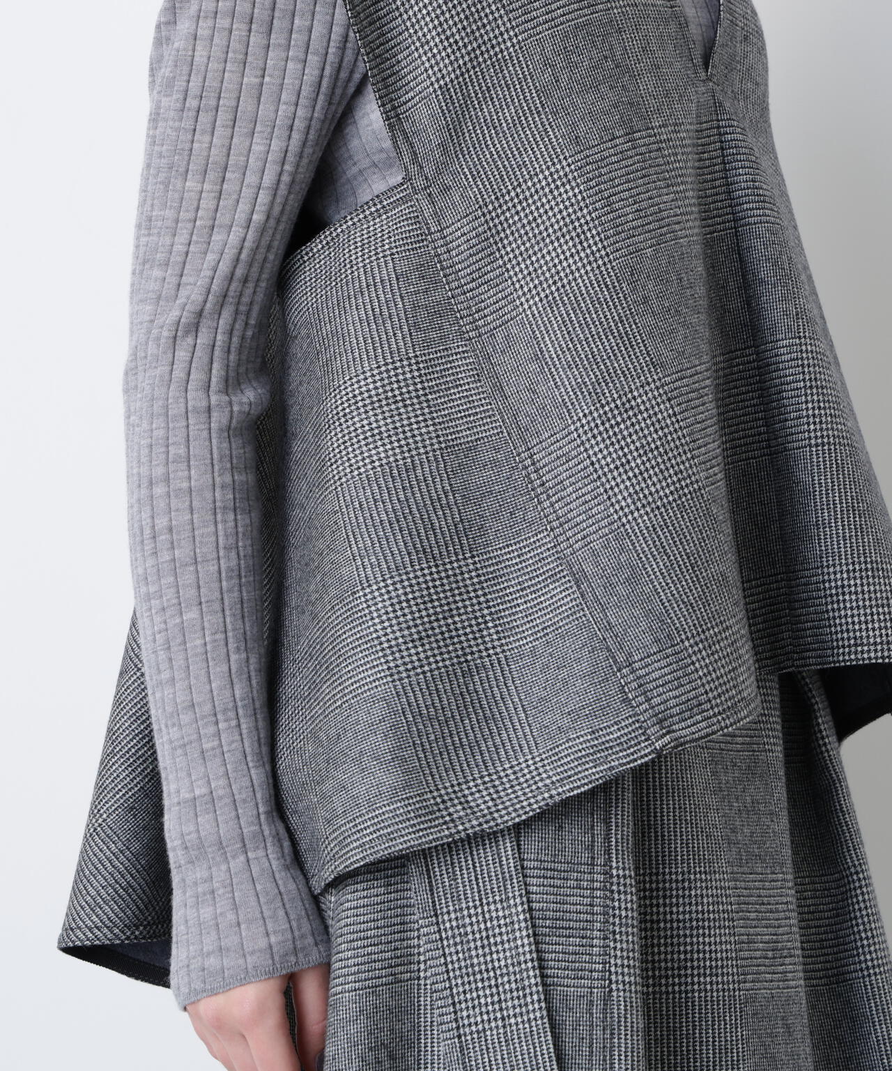 Back Peplum Gilet BL