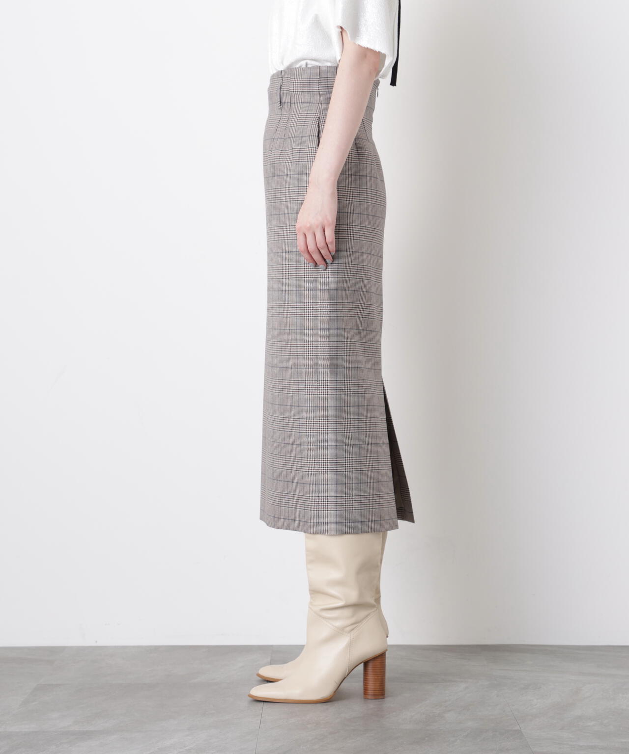 Yarn Dyed I-Line Skirt