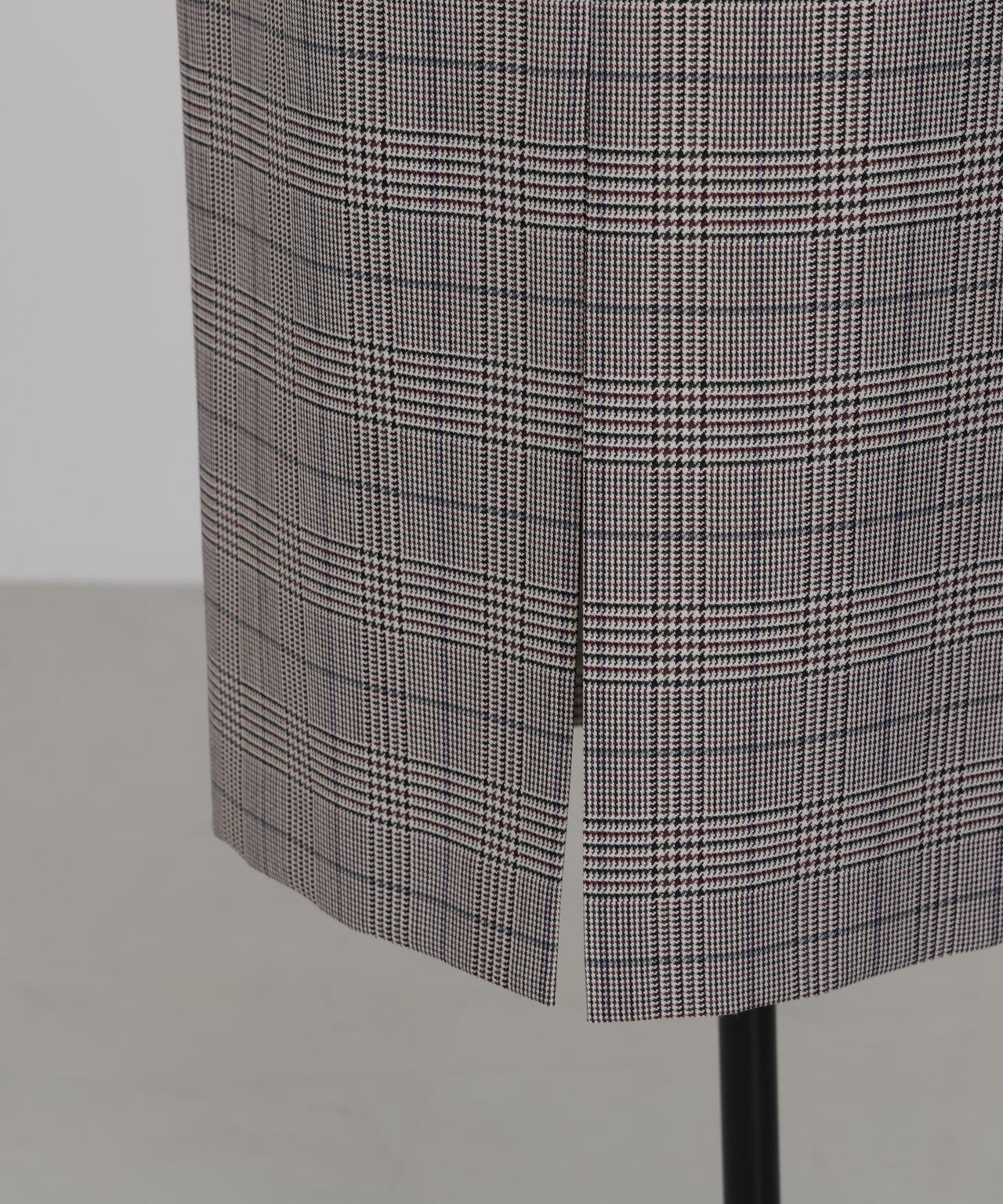 Yarn Dyed I-Line Skirt