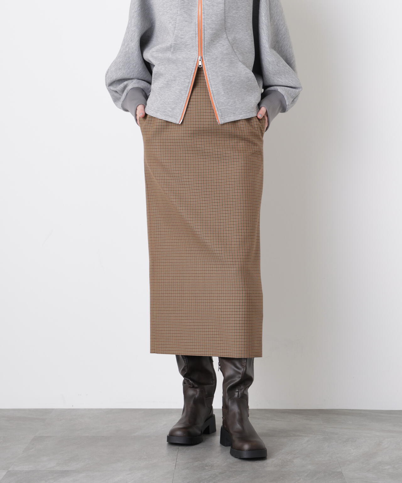 Yarn Dyed I-Line Skirt