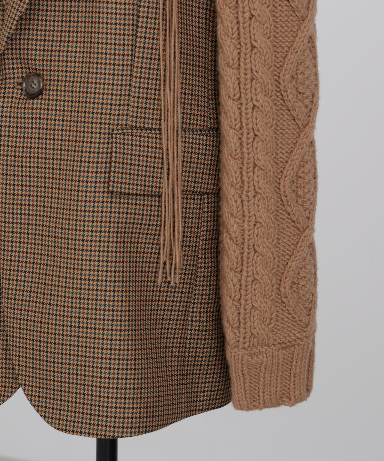 Cable Knit Sleeve Jacket