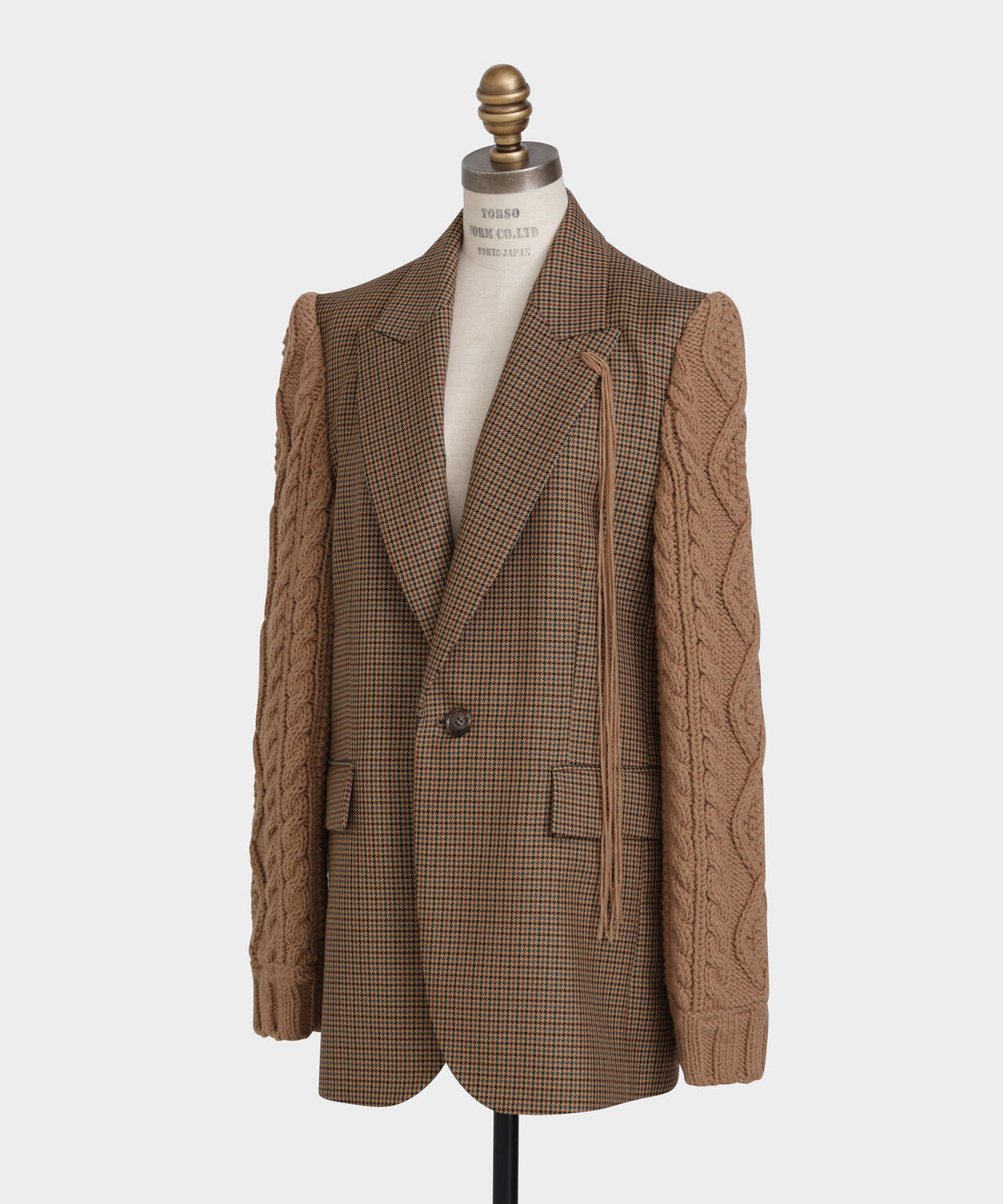 Cable Knit Sleeve Jacket