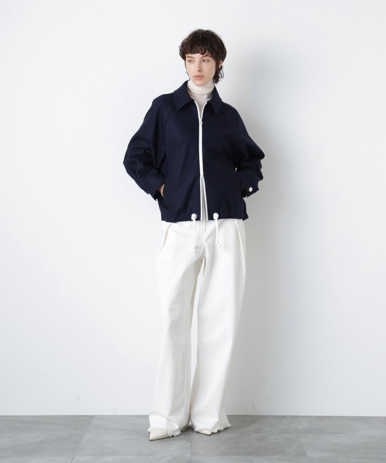 Bicolor Zip Swing Top