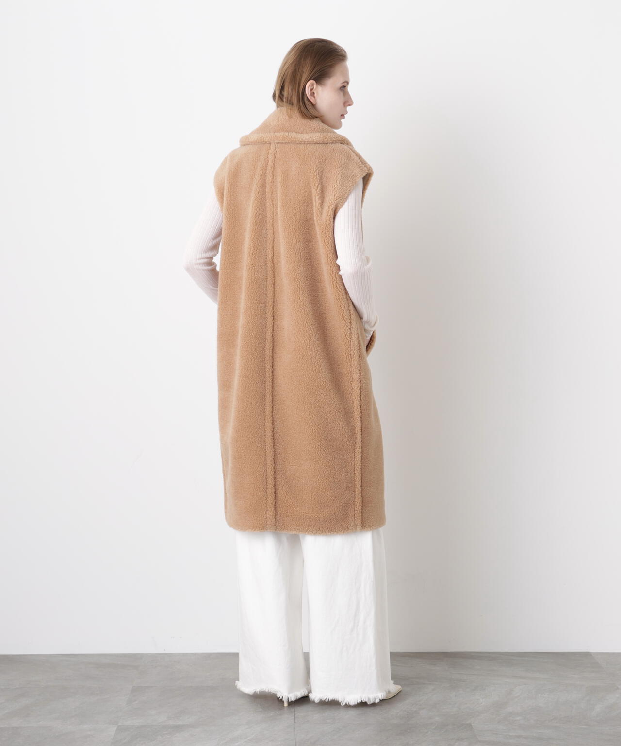 New Silhouette Boa Gilet