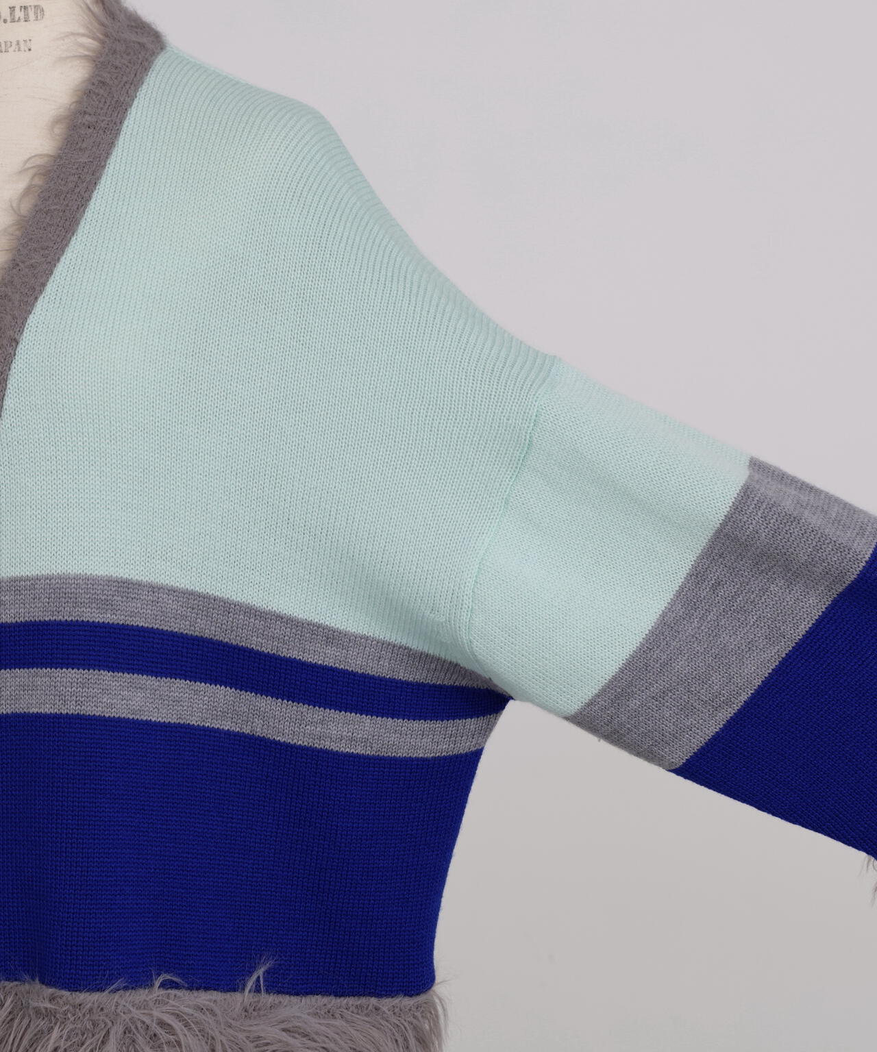 Fluffy Yarn Combi Cardigan