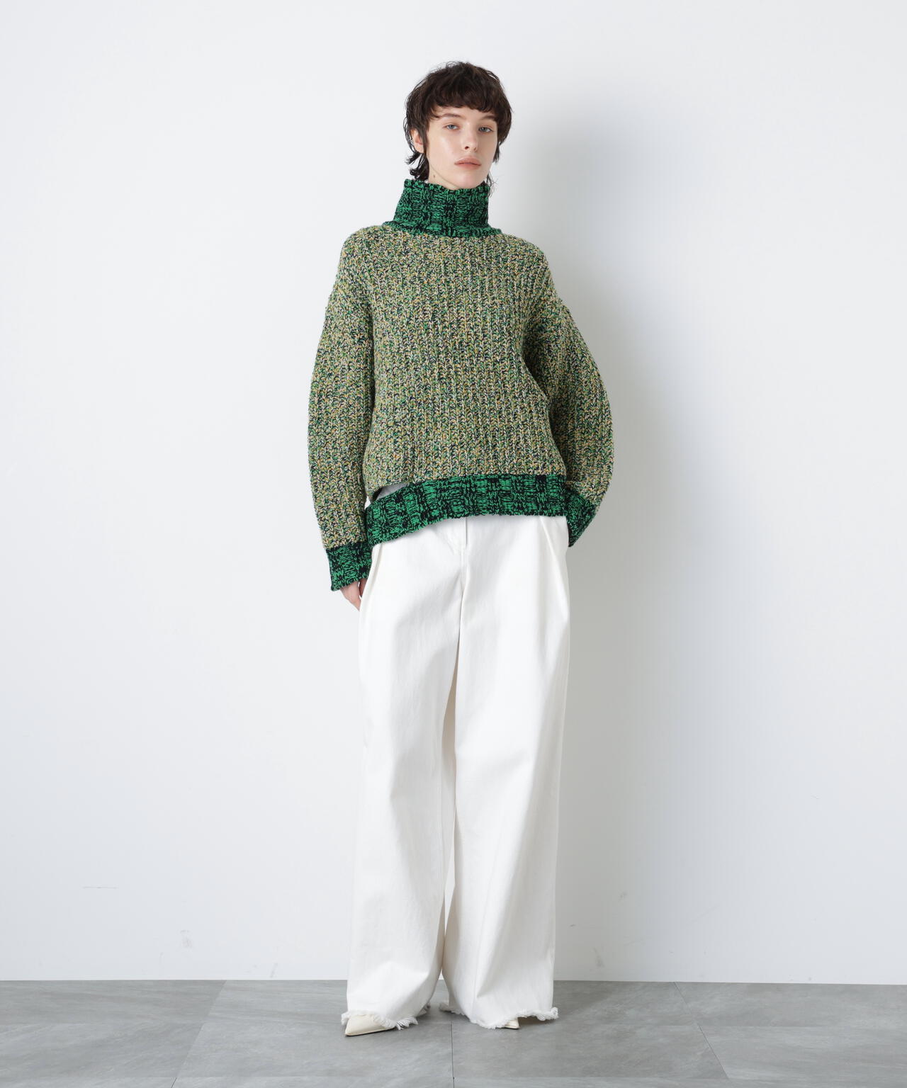 Mixed Color Yarn Pullover