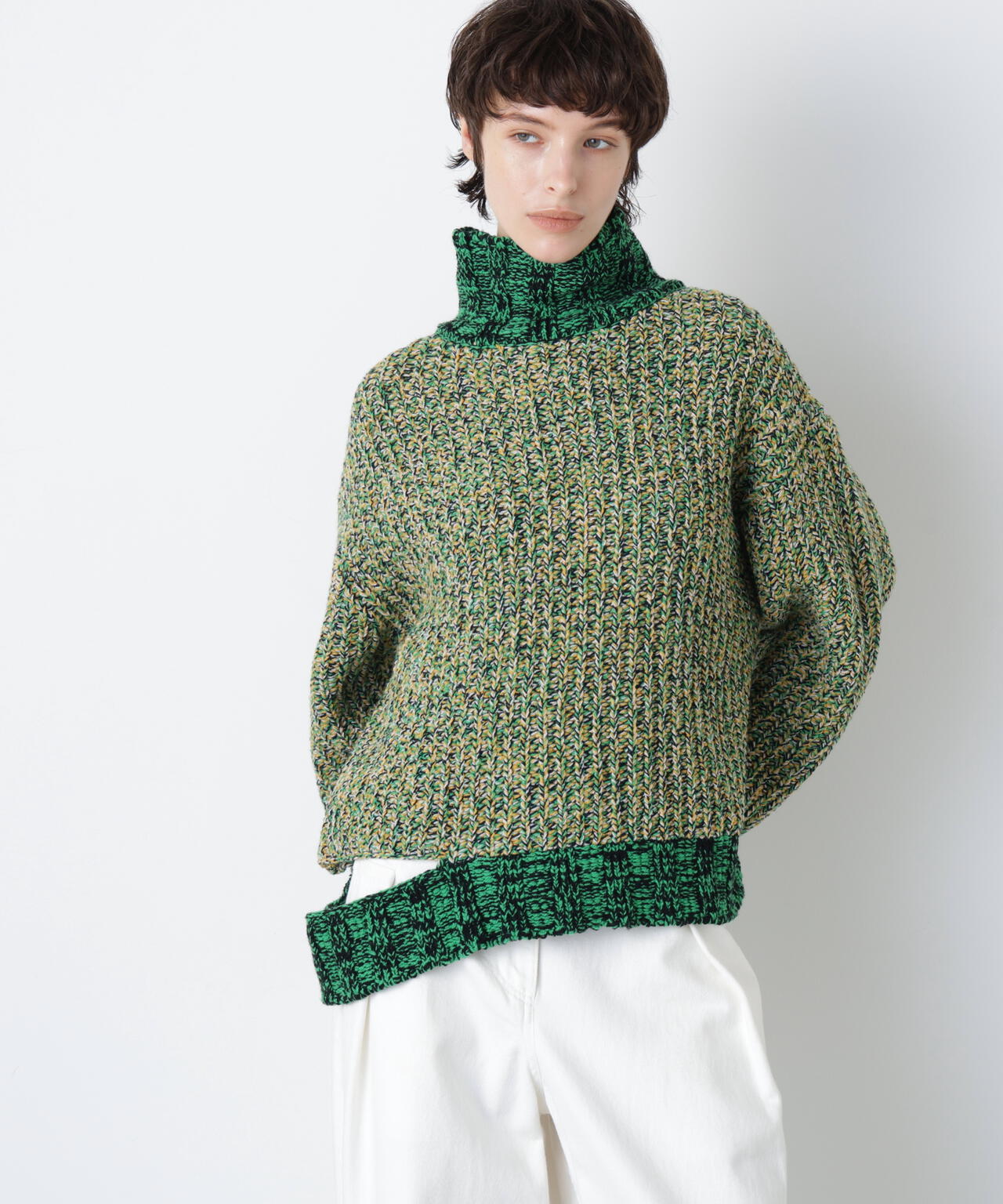 Mixed Color Yarn Pullover