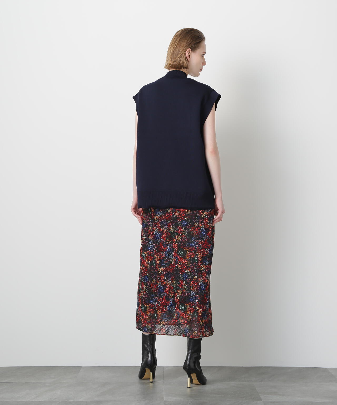 Painted Metal Button Gilet