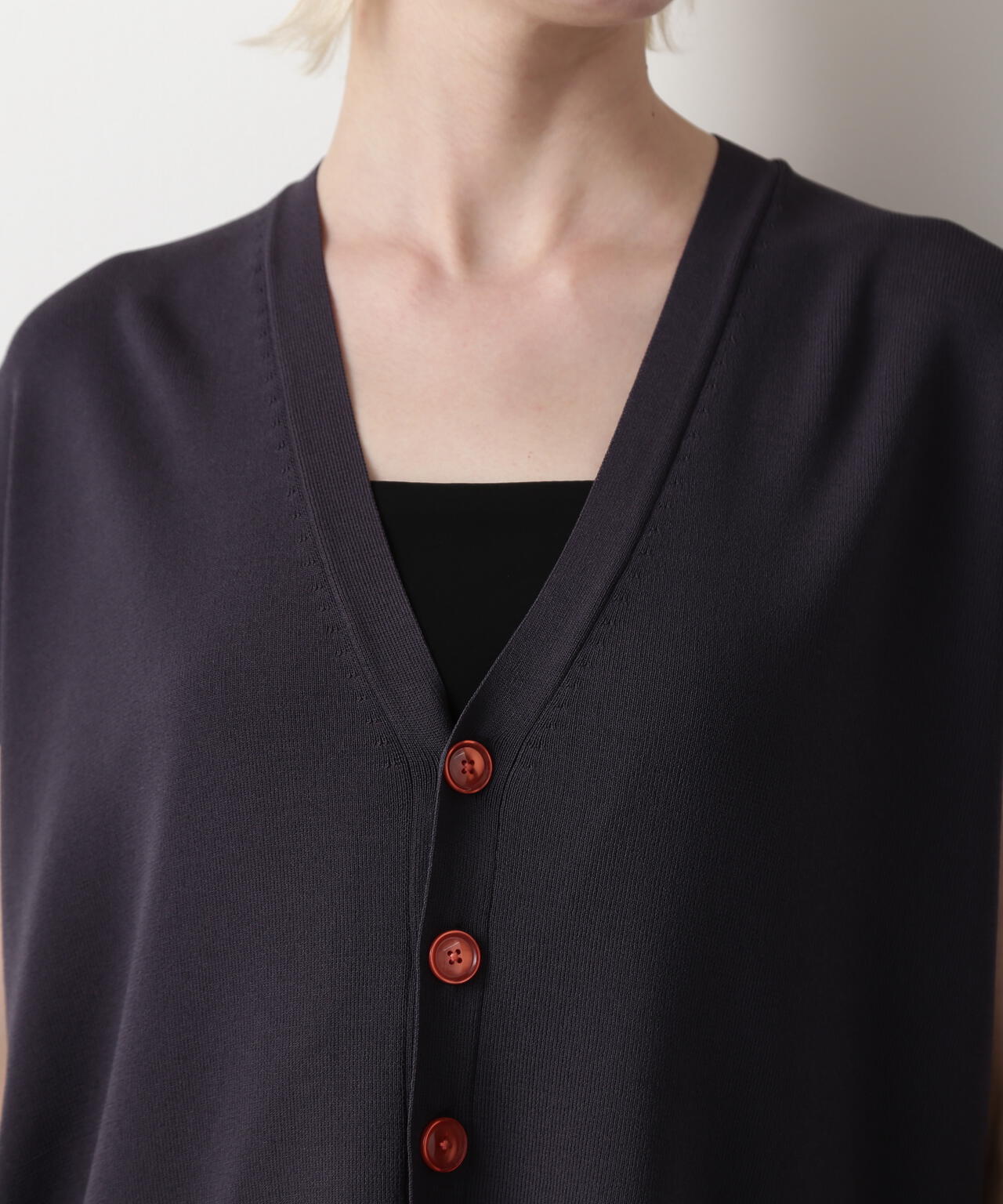 303a3b4f-4aed-5d57-9d6a-af89840ade67_Image