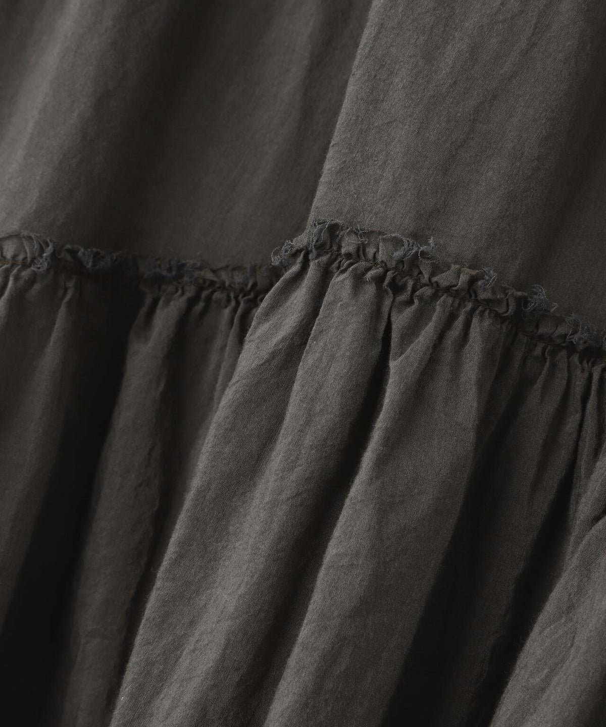 quitan / KHADI COTTON SILK SQUEESED TIRED DRESS