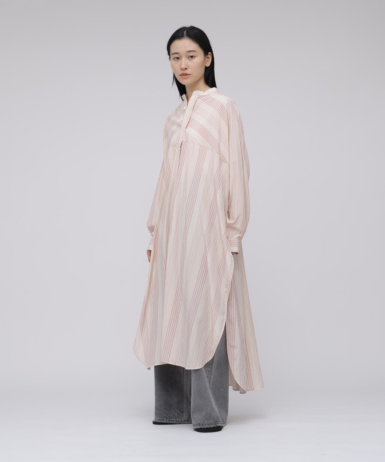 quitan / COTTON SILK 'STRIKE-OFF' STRIPE AO DAÏ LONG BAND COLLAR SHIRT