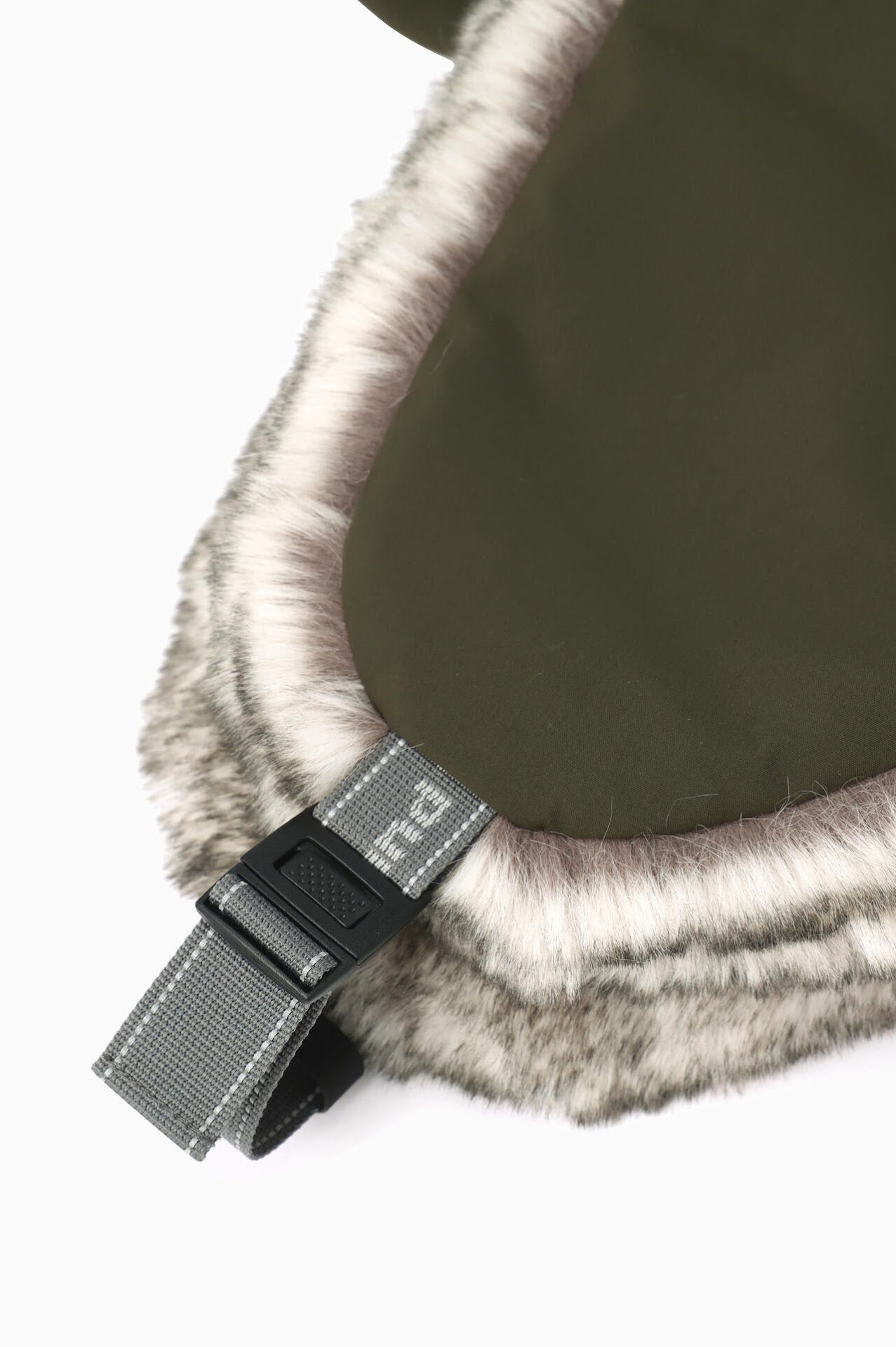 9775ef3f-6837-5eb6-a1b0-c5ba45e9c4dd_Image