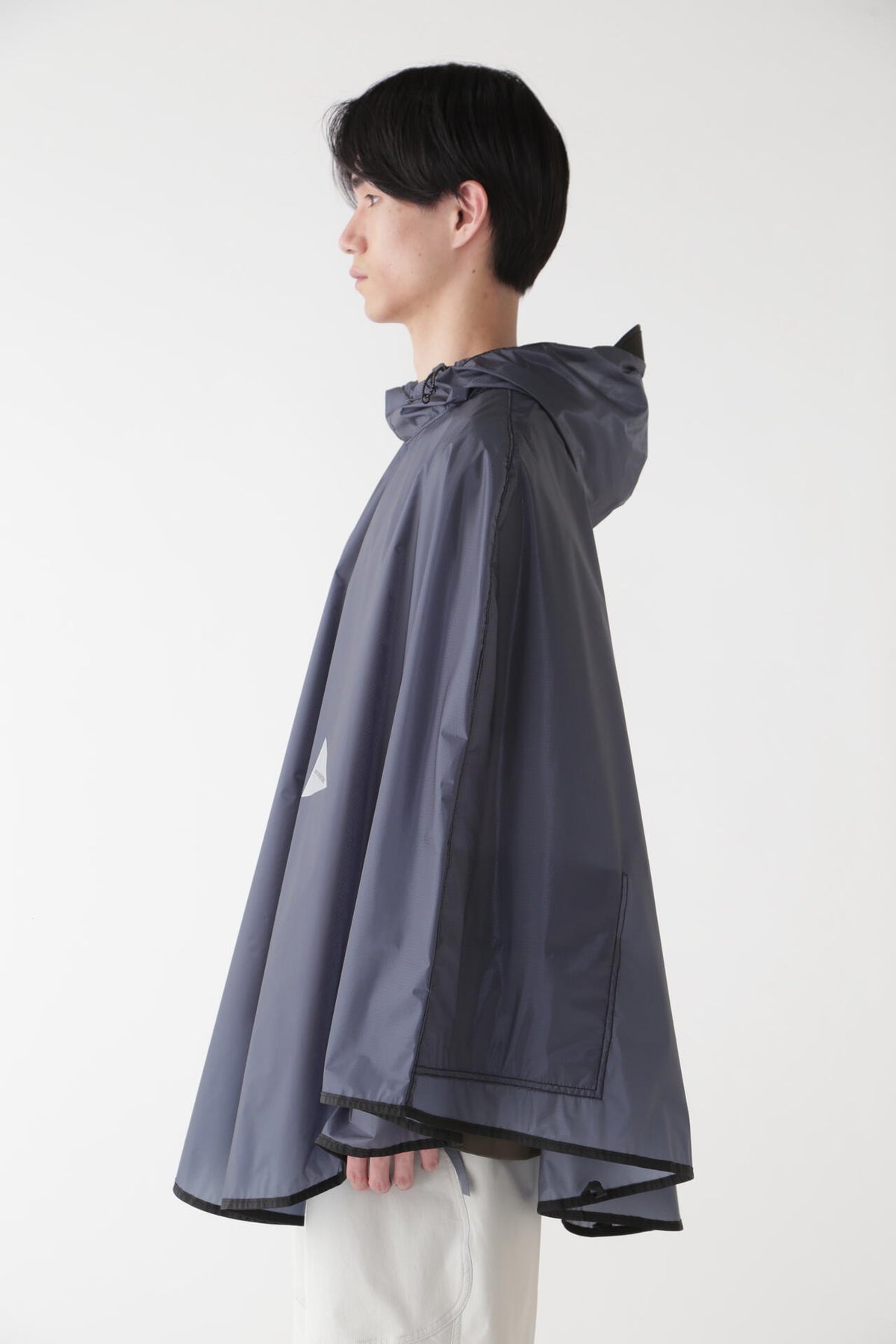 sil poncho