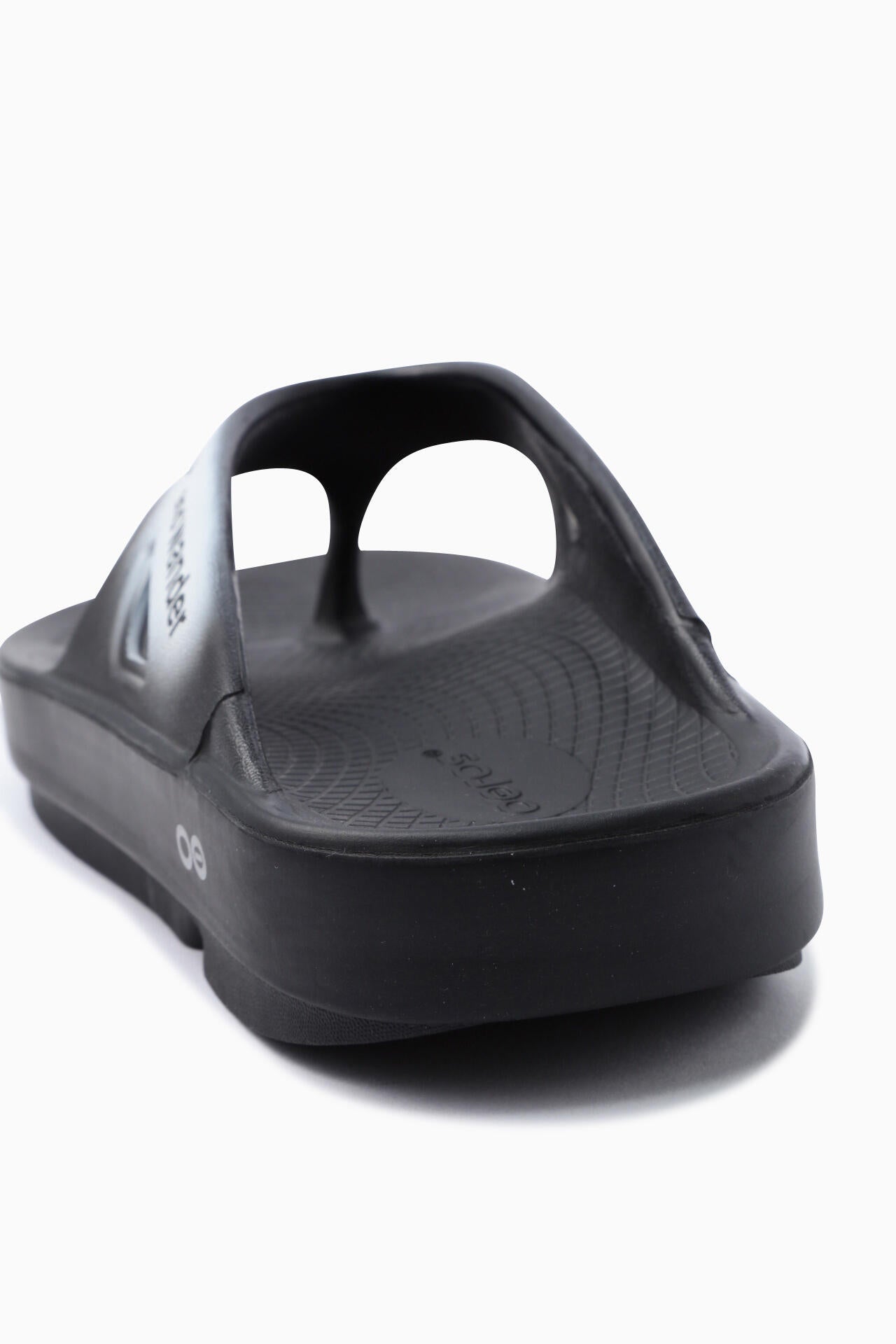 OOFOS original × and wander recovery sandal