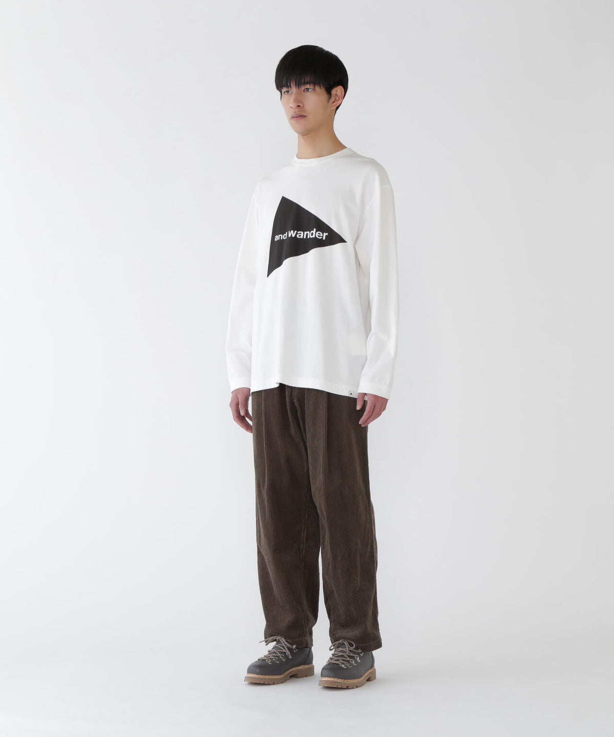 and wander logo LS T