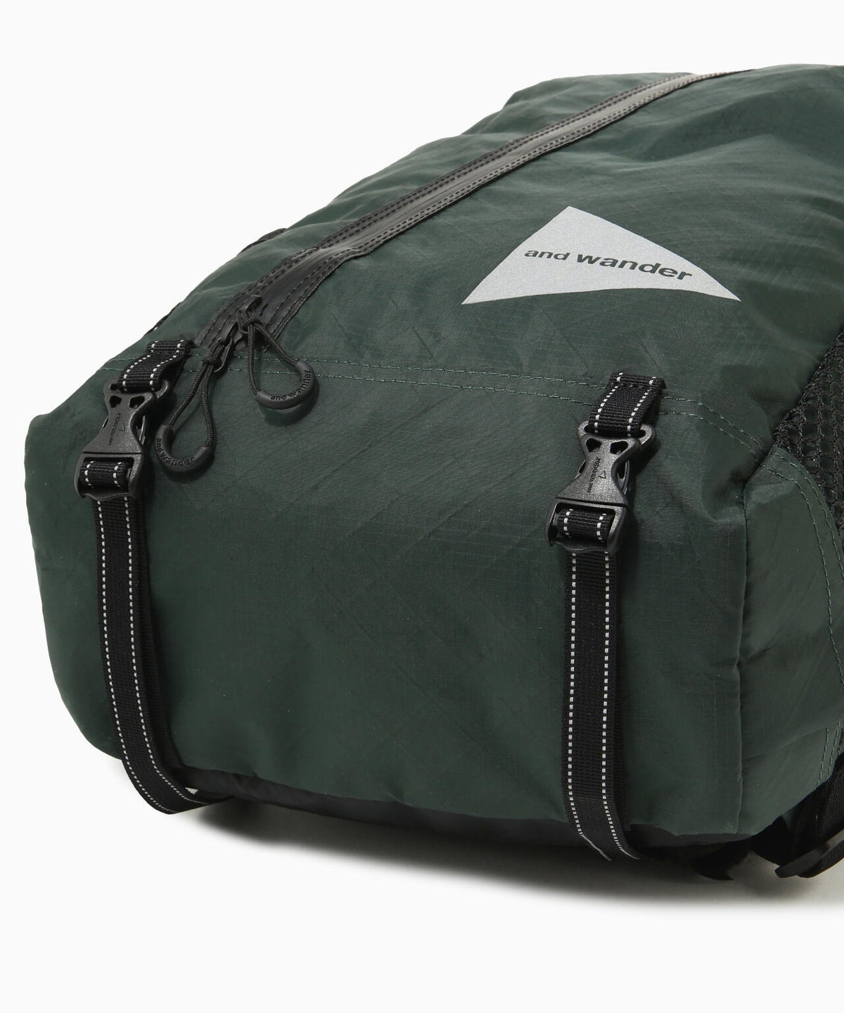 ECOPAK 18L backpack | ECOPAK リサイクルポリエステル 18L バックパック